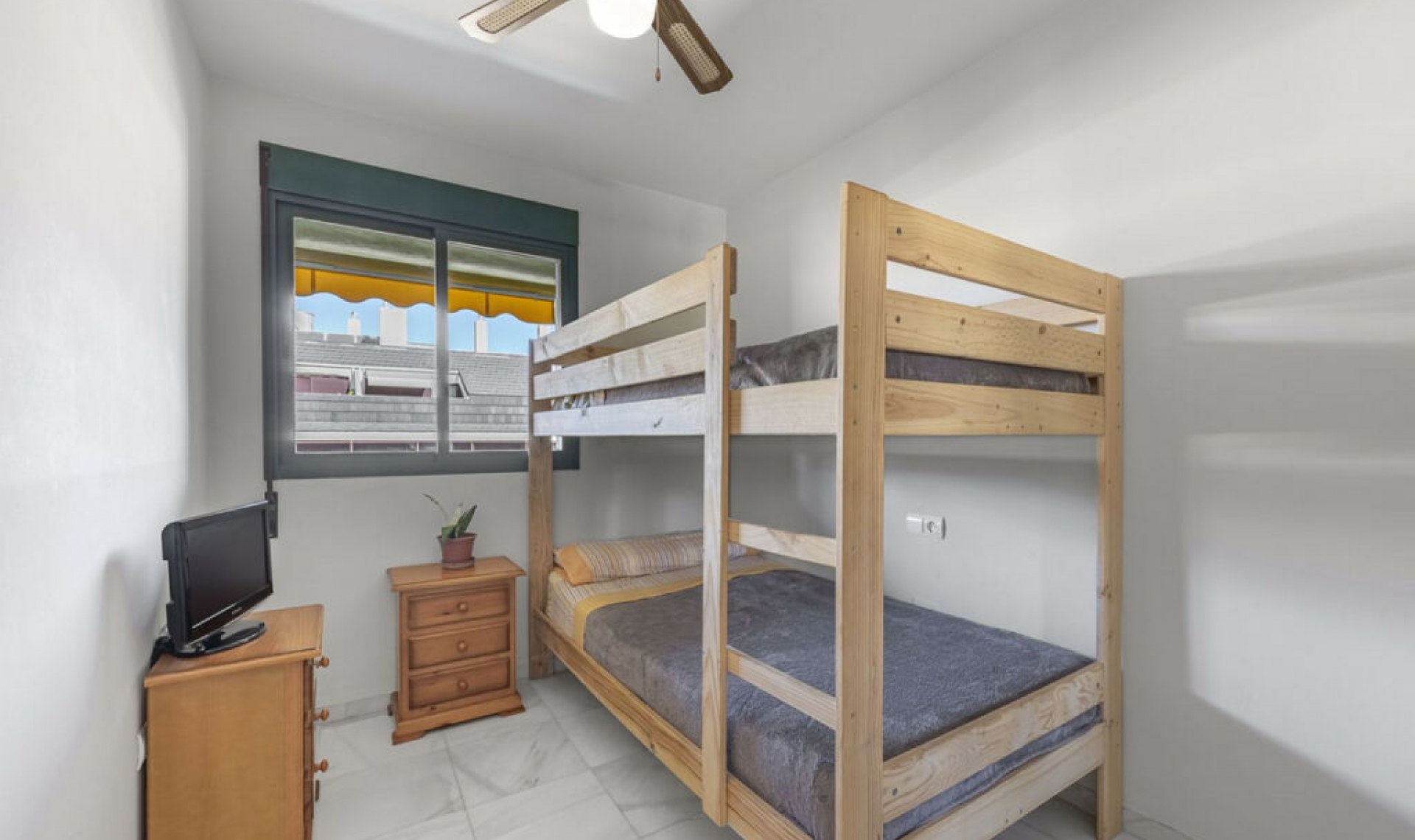 Resale - Apartment -
Fuengirola