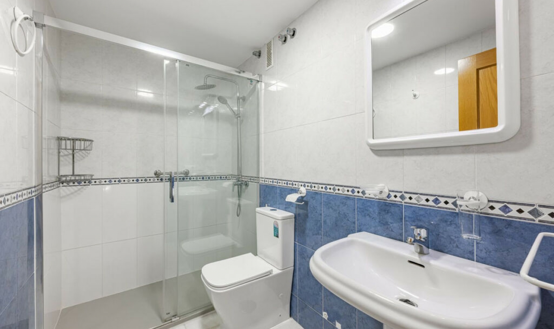 Resale - Apartment -
Fuengirola