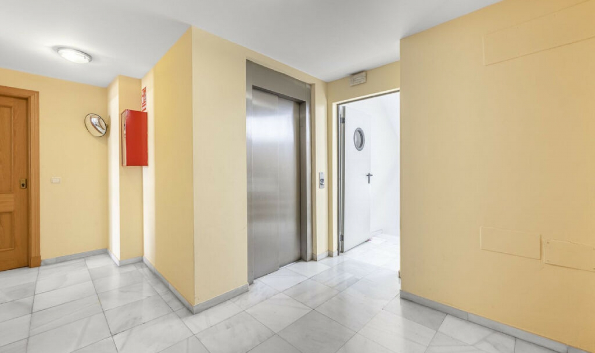 Resale - Apartment -
Fuengirola