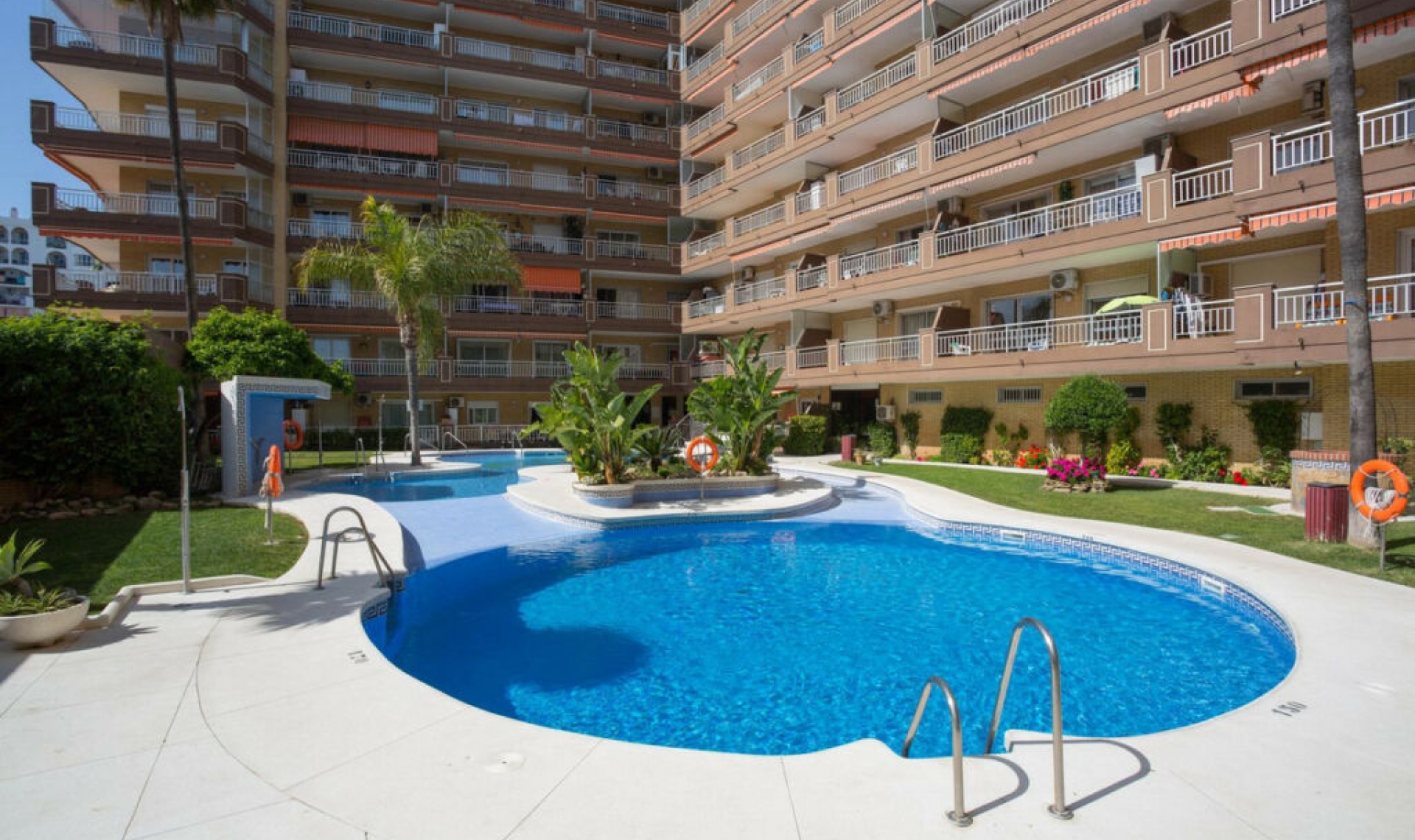 Resale - Apartment -
Fuengirola