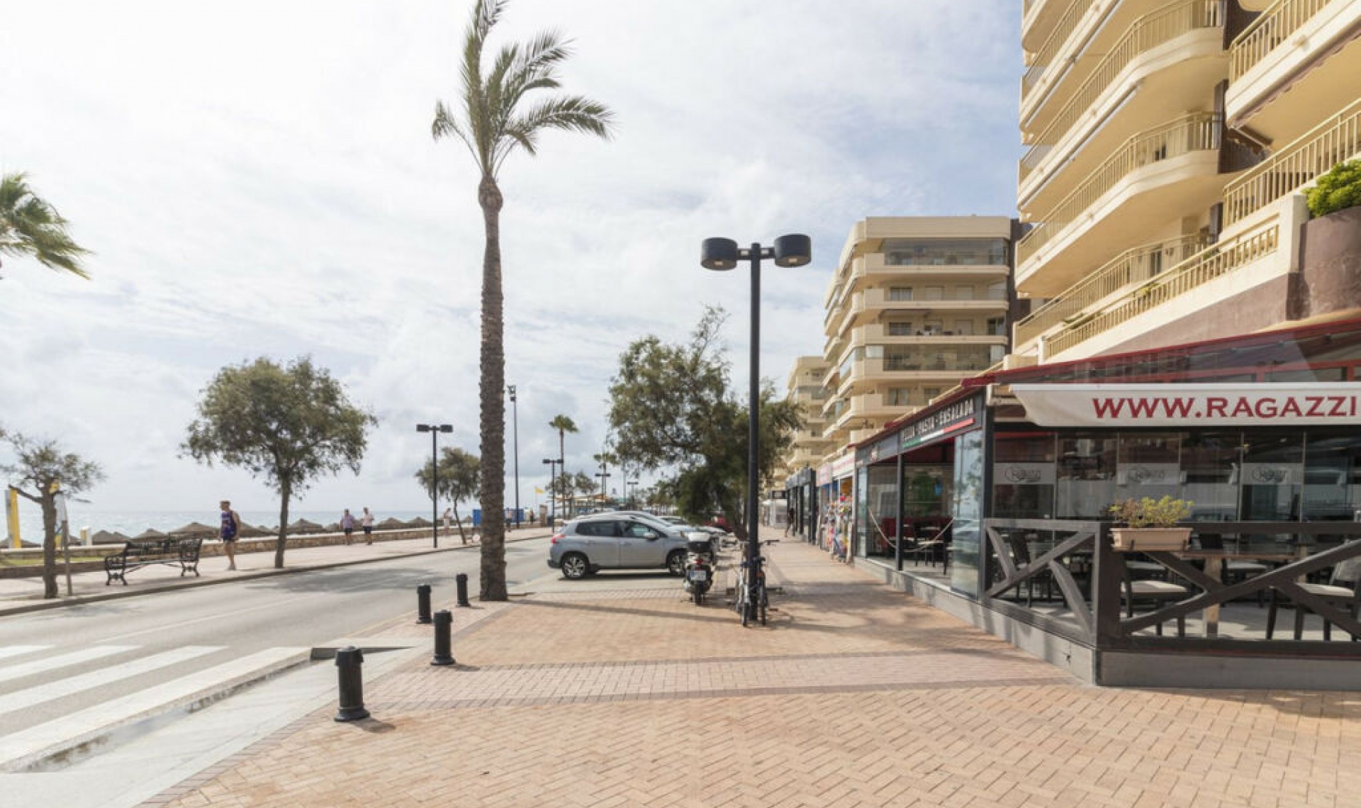 Resale - Apartment -
Fuengirola