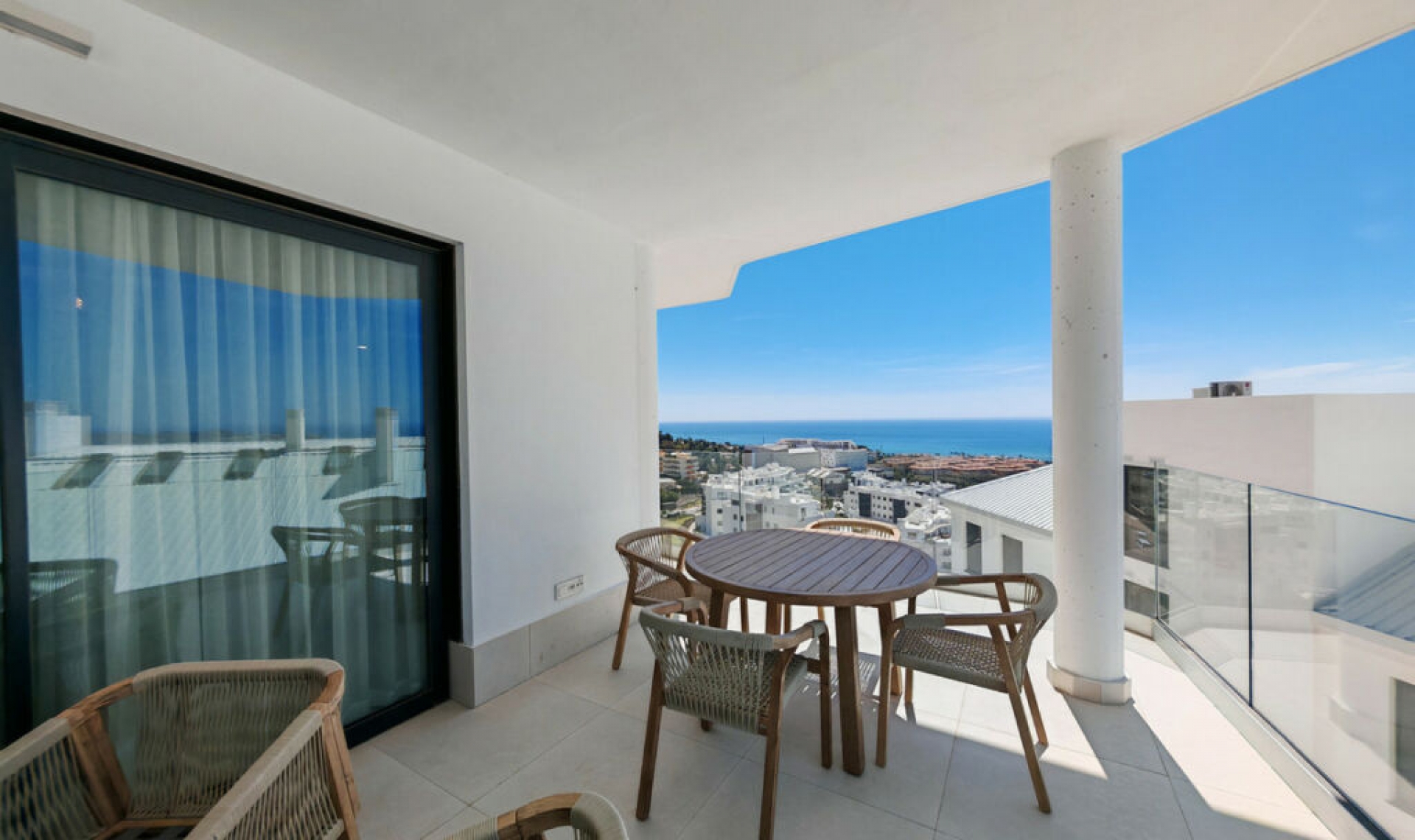 Resale - Apartment -
Fuengirola
