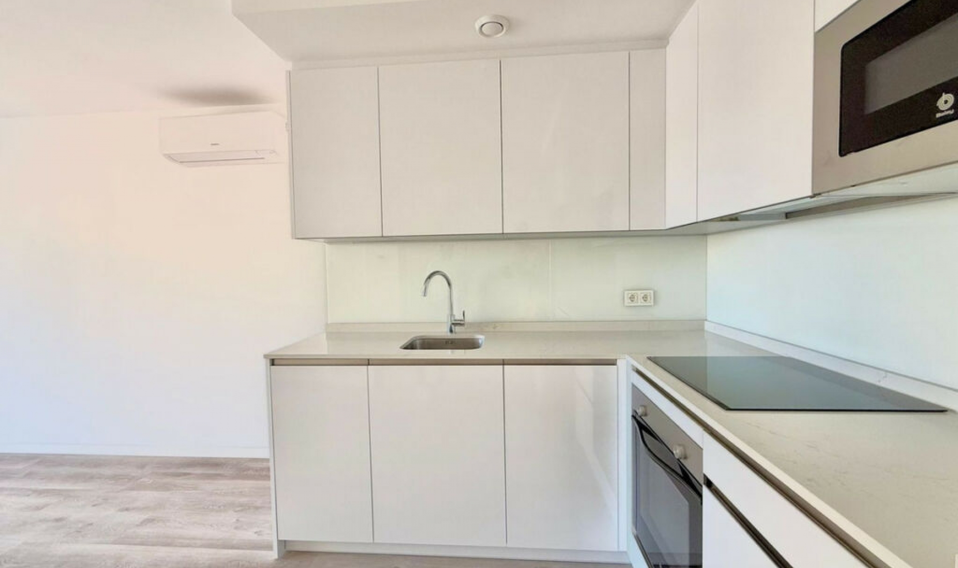 Resale - Apartment -
Fuengirola
