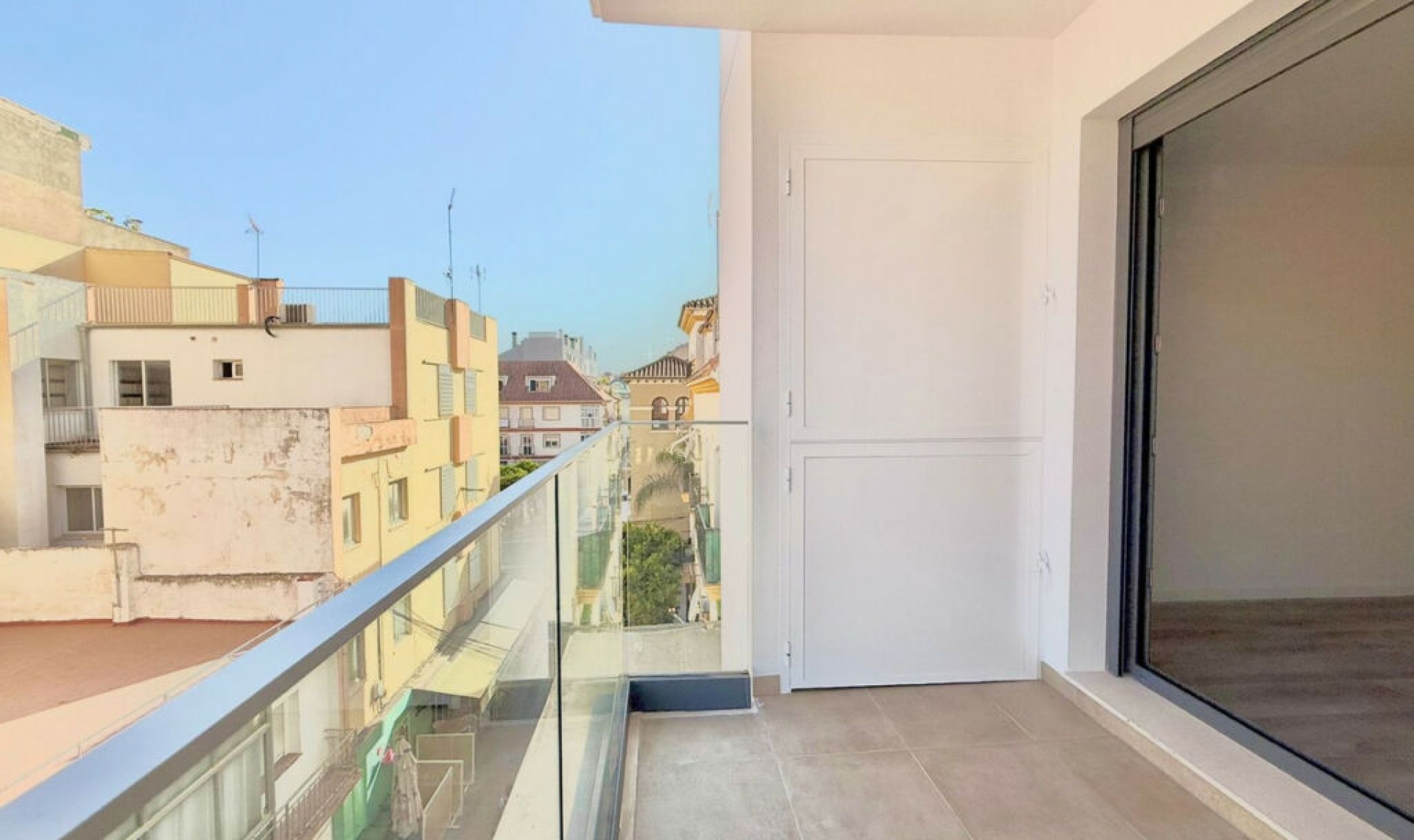Resale - Apartment -
Fuengirola