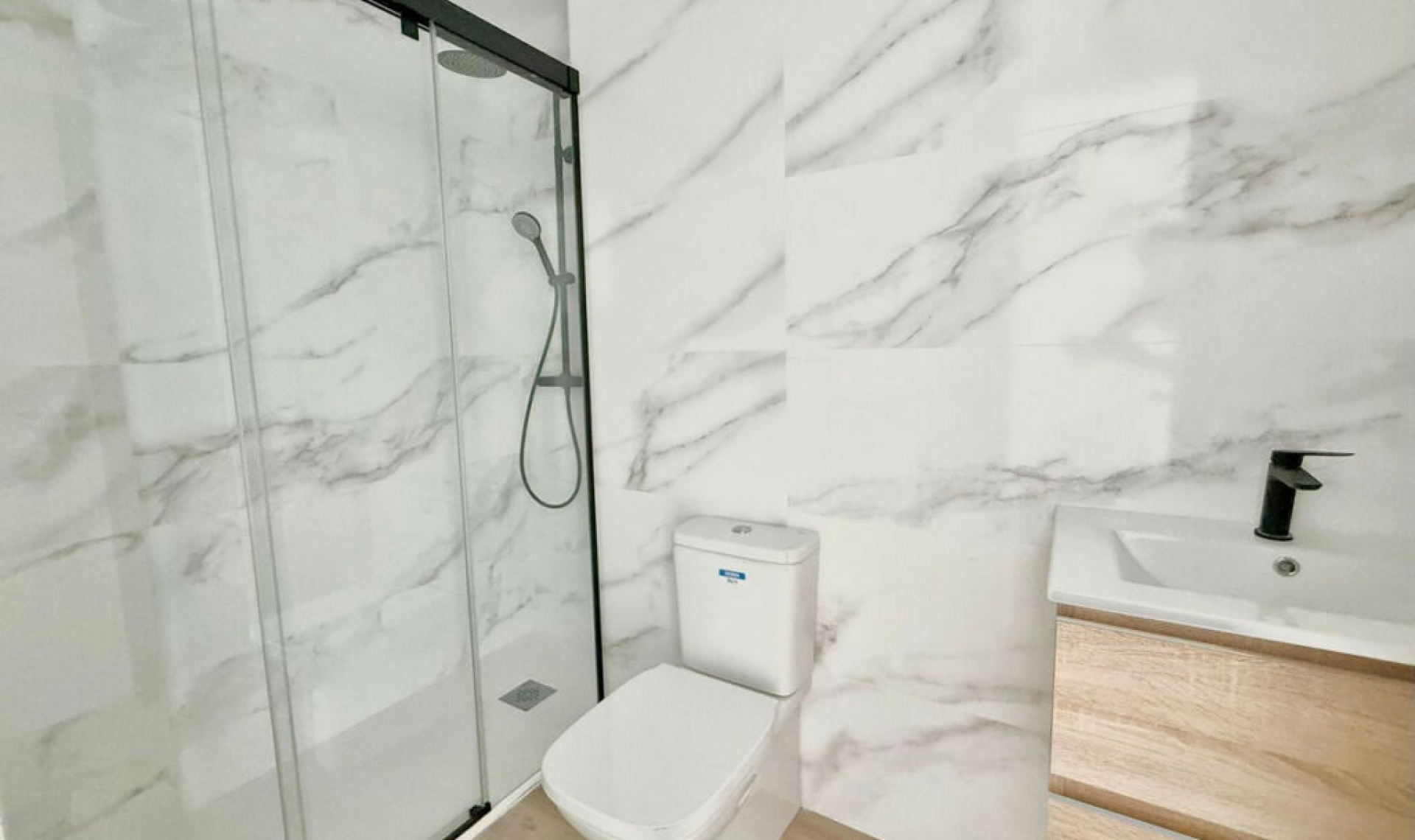 Resale - Apartment -
Fuengirola