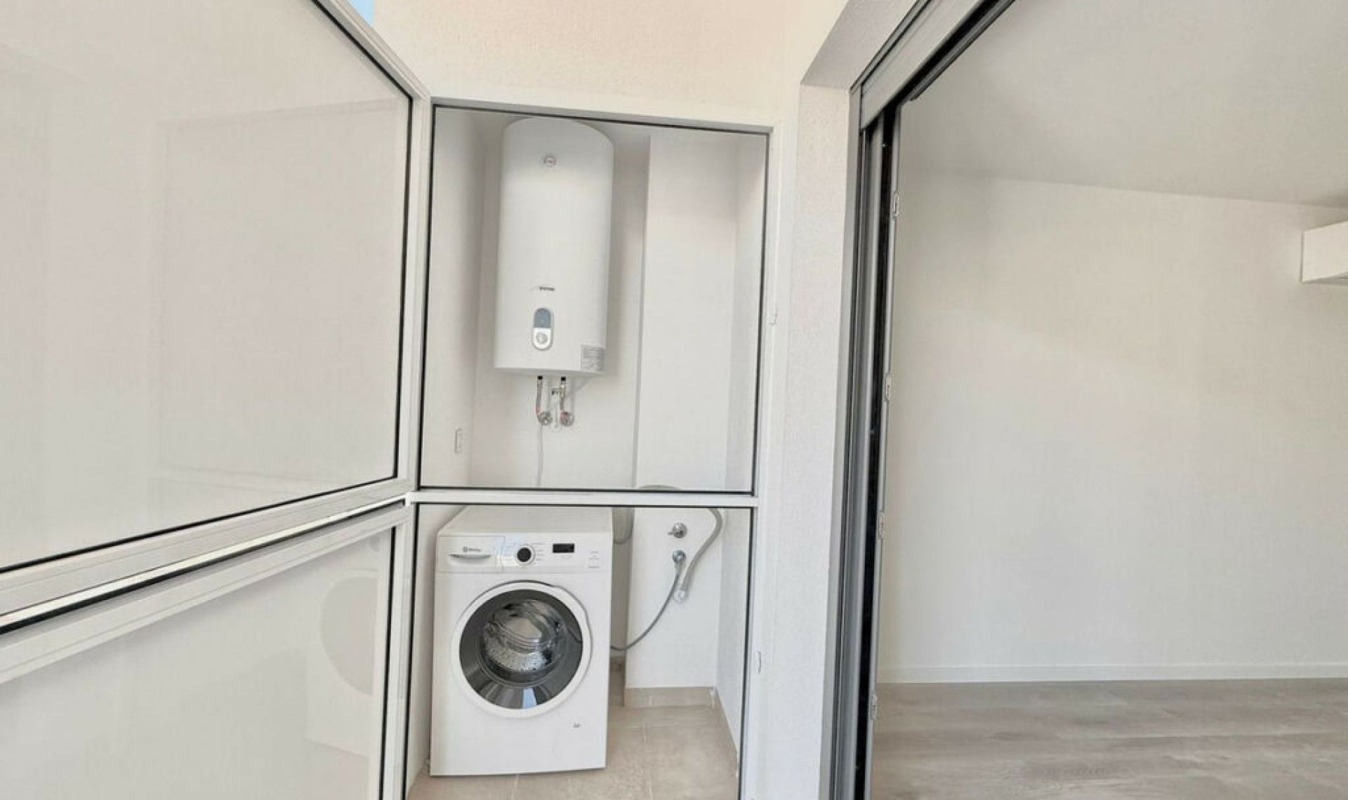 Resale - Apartment -
Fuengirola