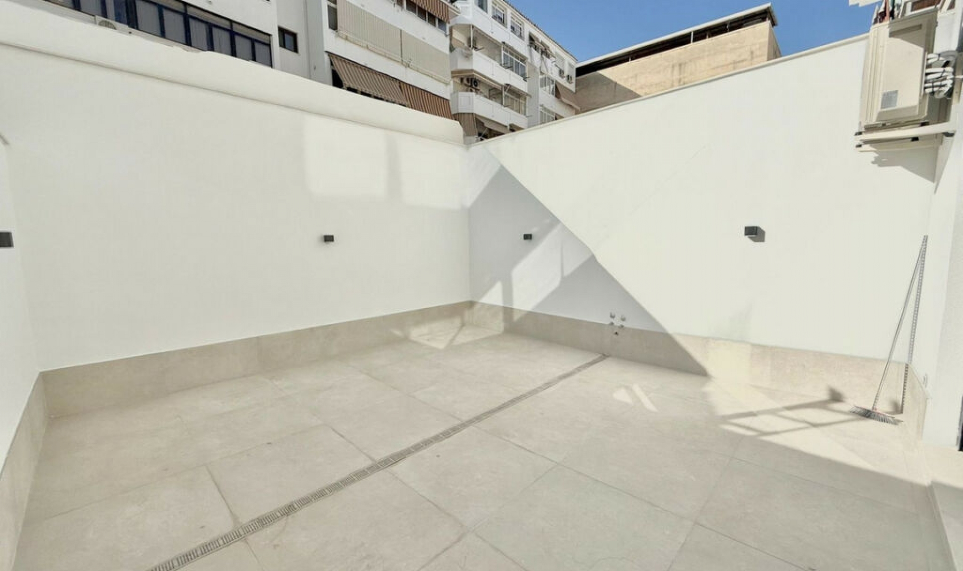 Resale - Apartment -
Fuengirola