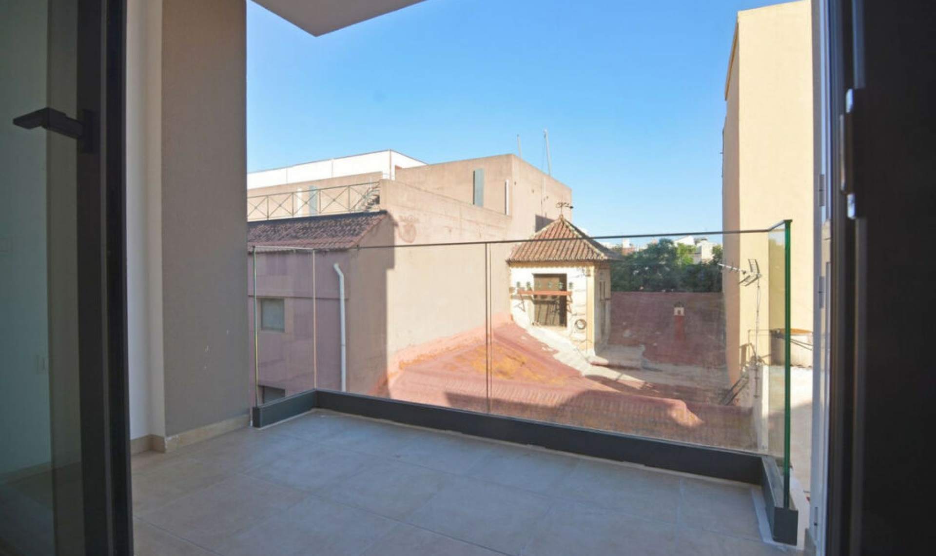 Resale - Apartment -
Fuengirola