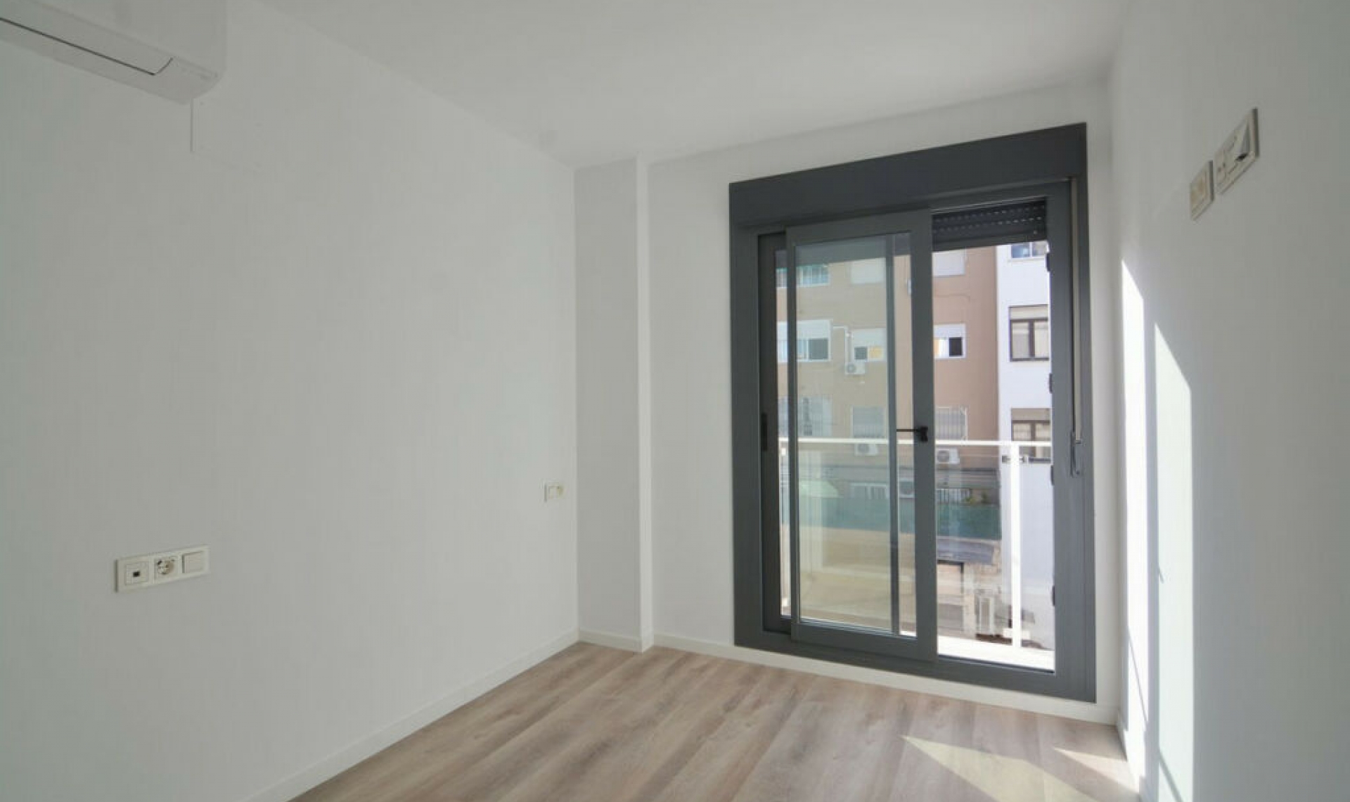 Resale - Apartment -
Fuengirola