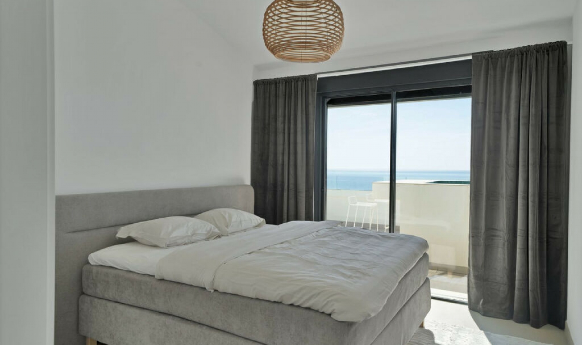 Resale - Apartment -
Fuengirola