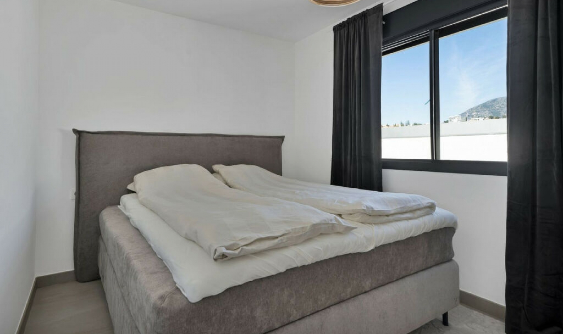 Resale - Apartment -
Fuengirola