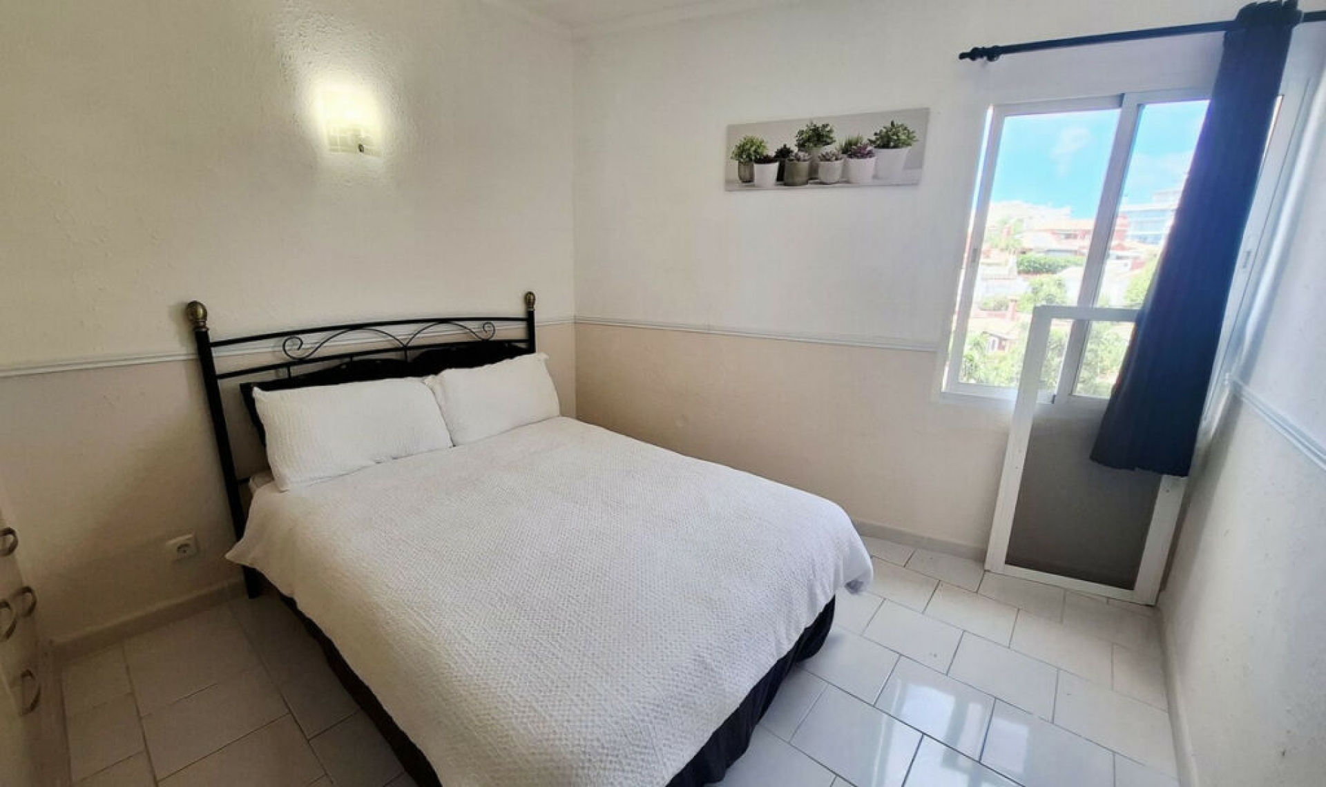 Resale - Apartment -
Fuengirola