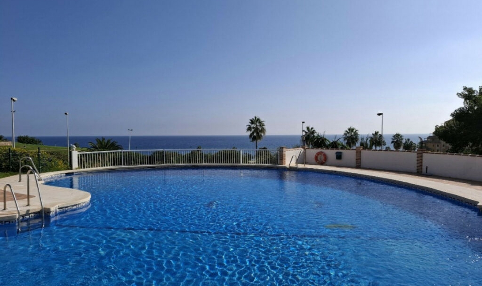 Resale - Apartment -
Fuengirola