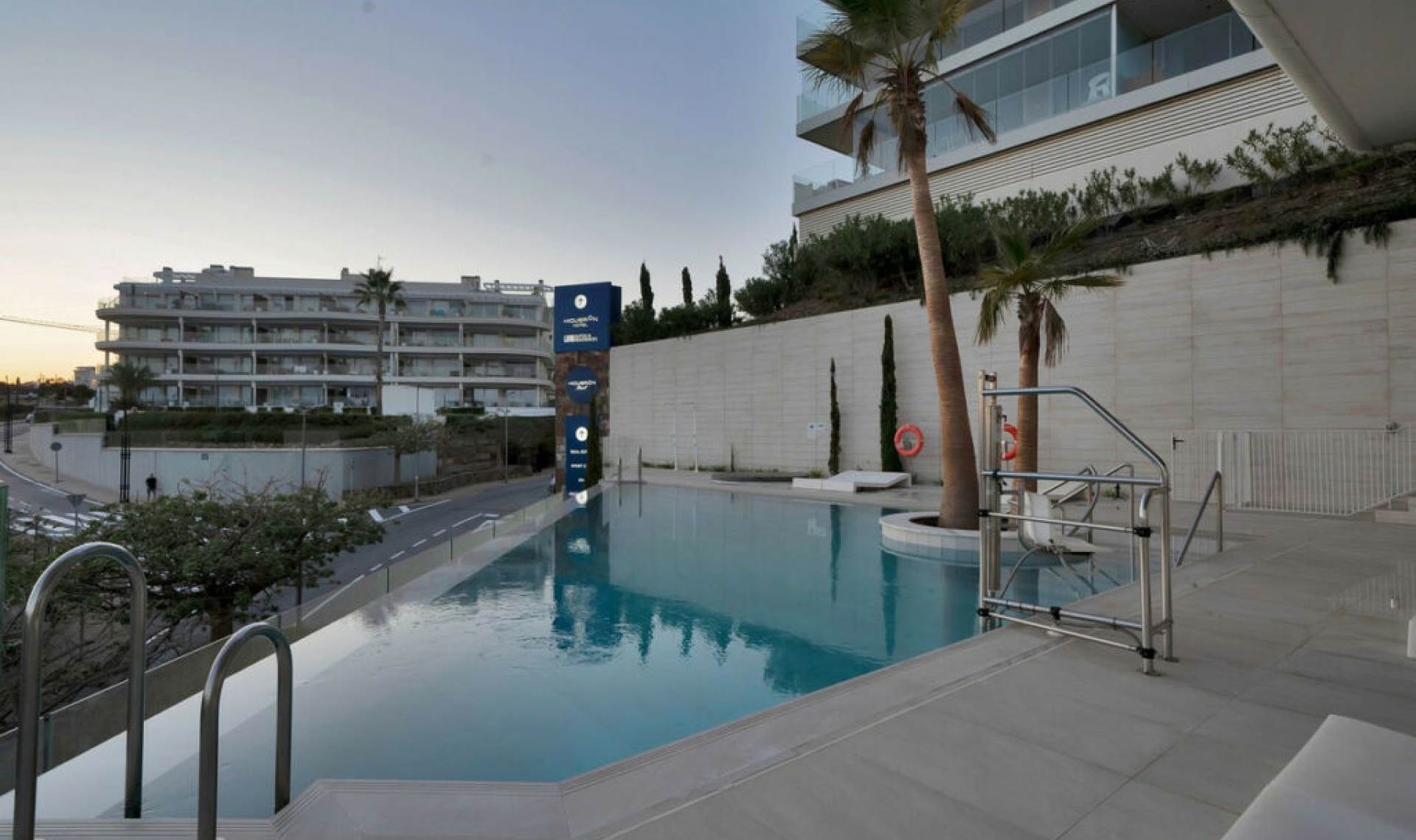 Resale - Apartment -
Fuengirola