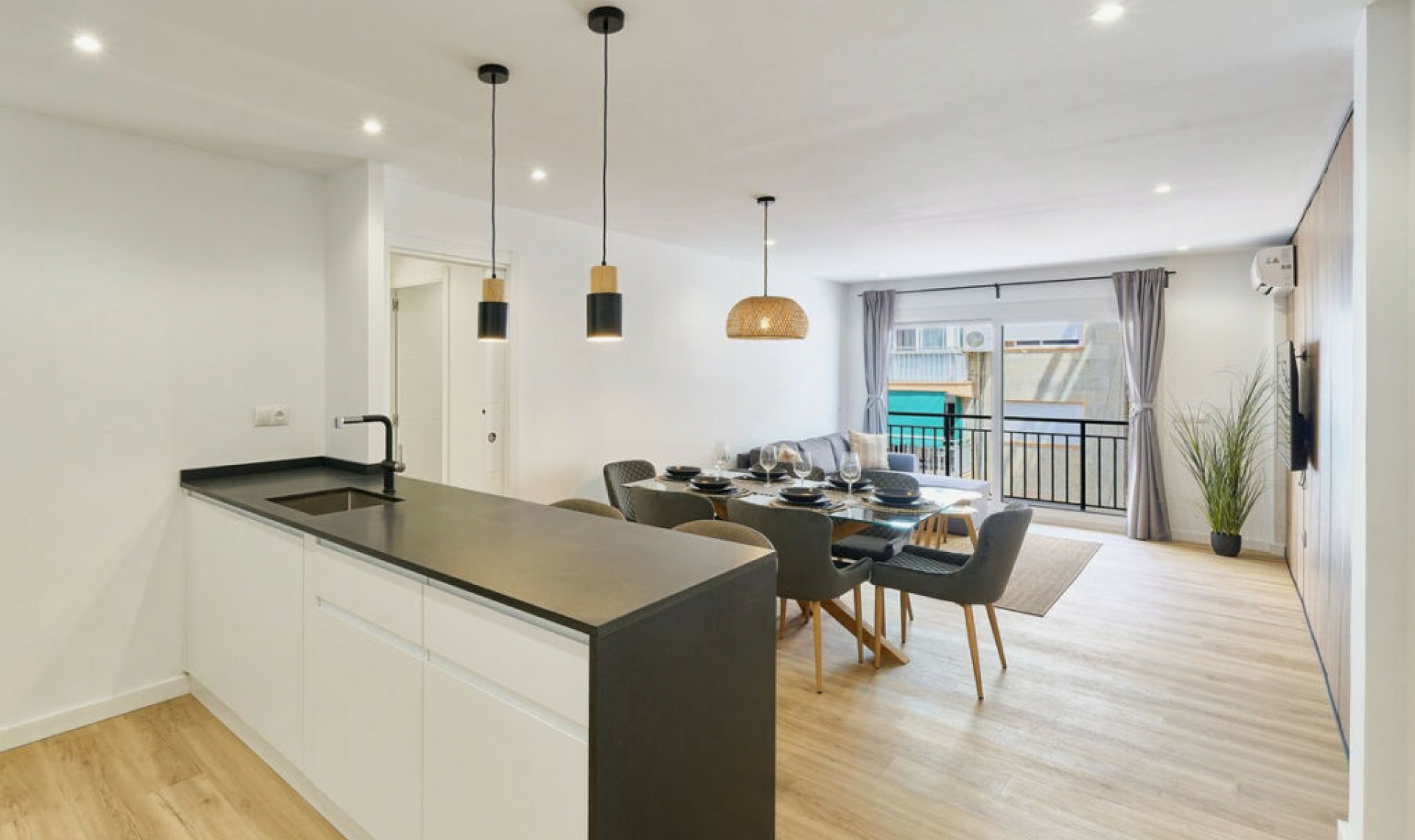 Resale - Apartment -
Fuengirola