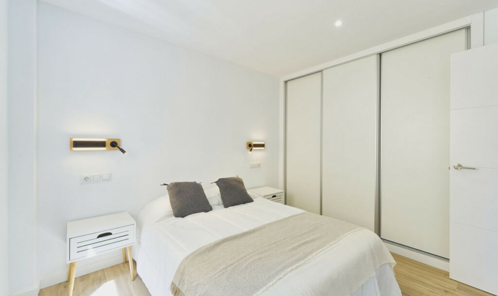 Resale - Apartment -
Fuengirola