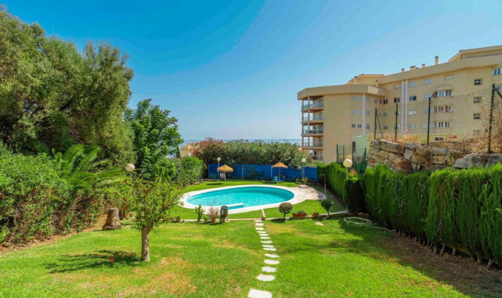 Resale - Apartment -
Fuengirola