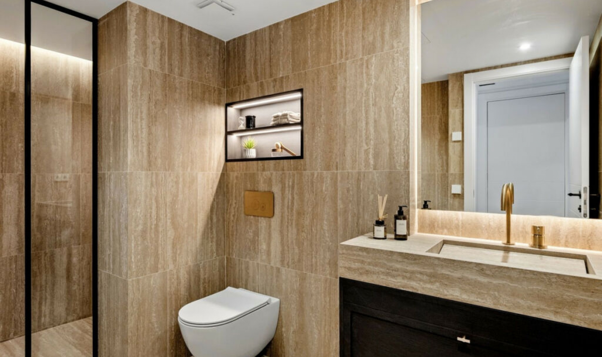 Resale - Apartment -
Fuengirola