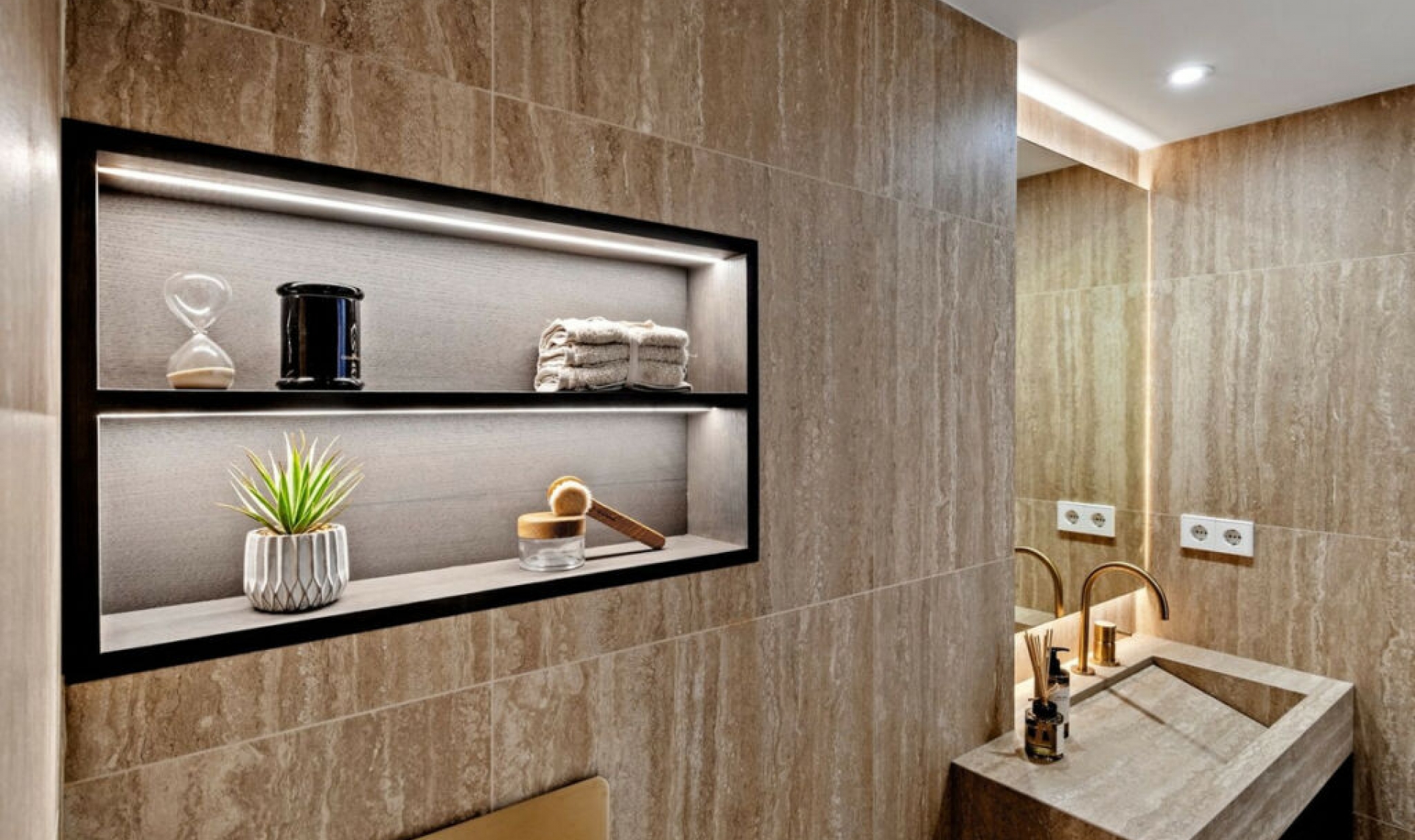 Resale - Apartment -
Fuengirola