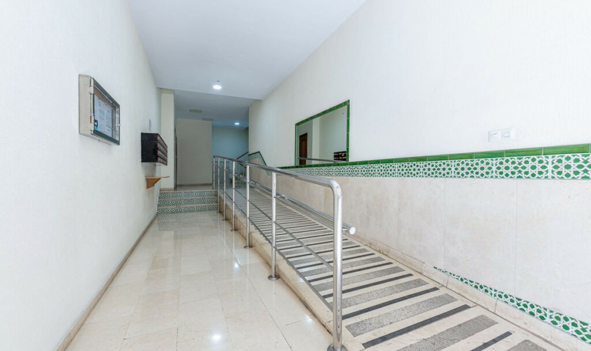 Resale - Apartment -
Fuengirola