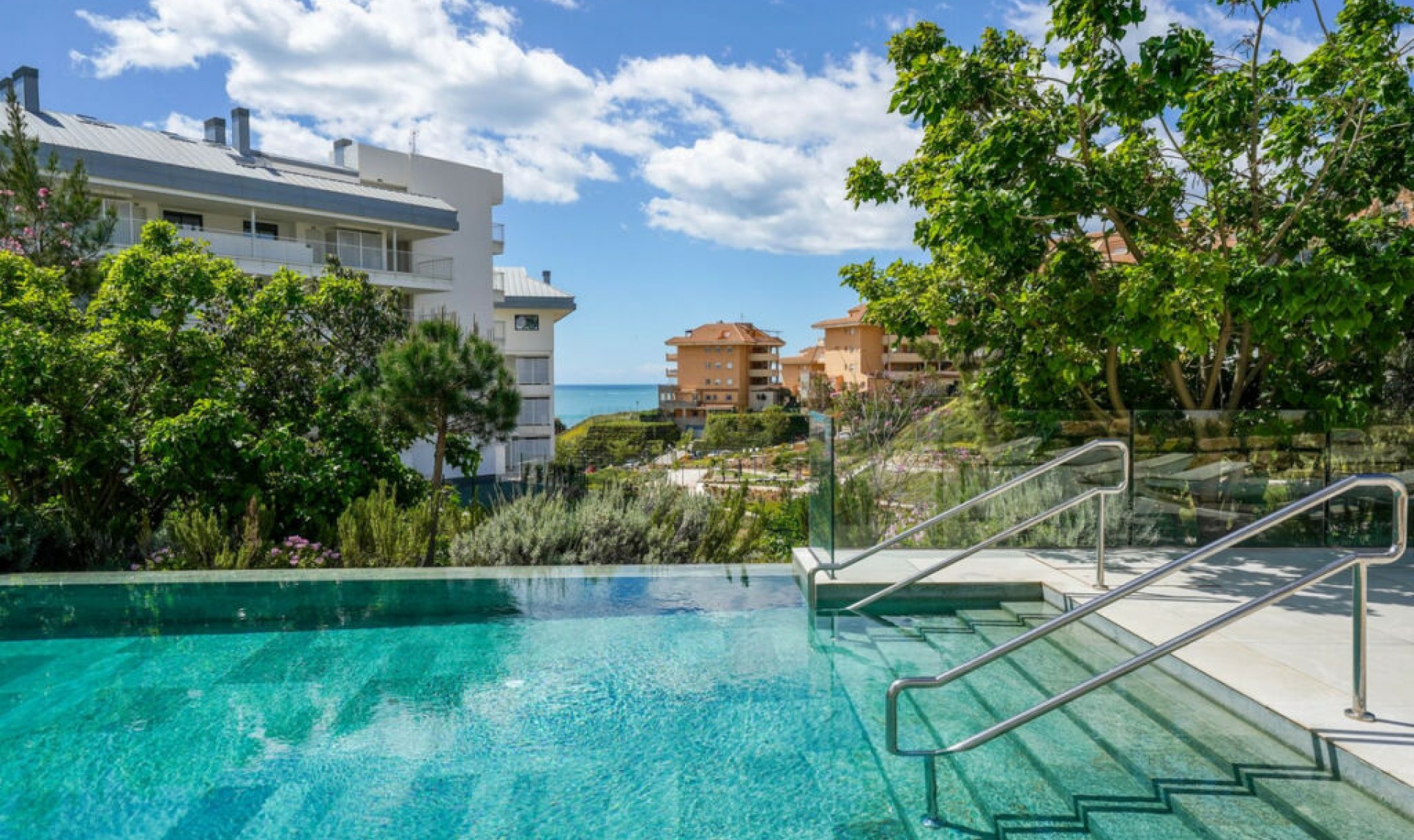 Resale - Apartment -
Fuengirola