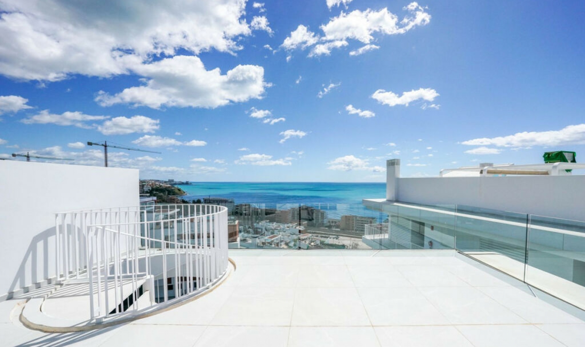 Resale - Apartment -
Fuengirola