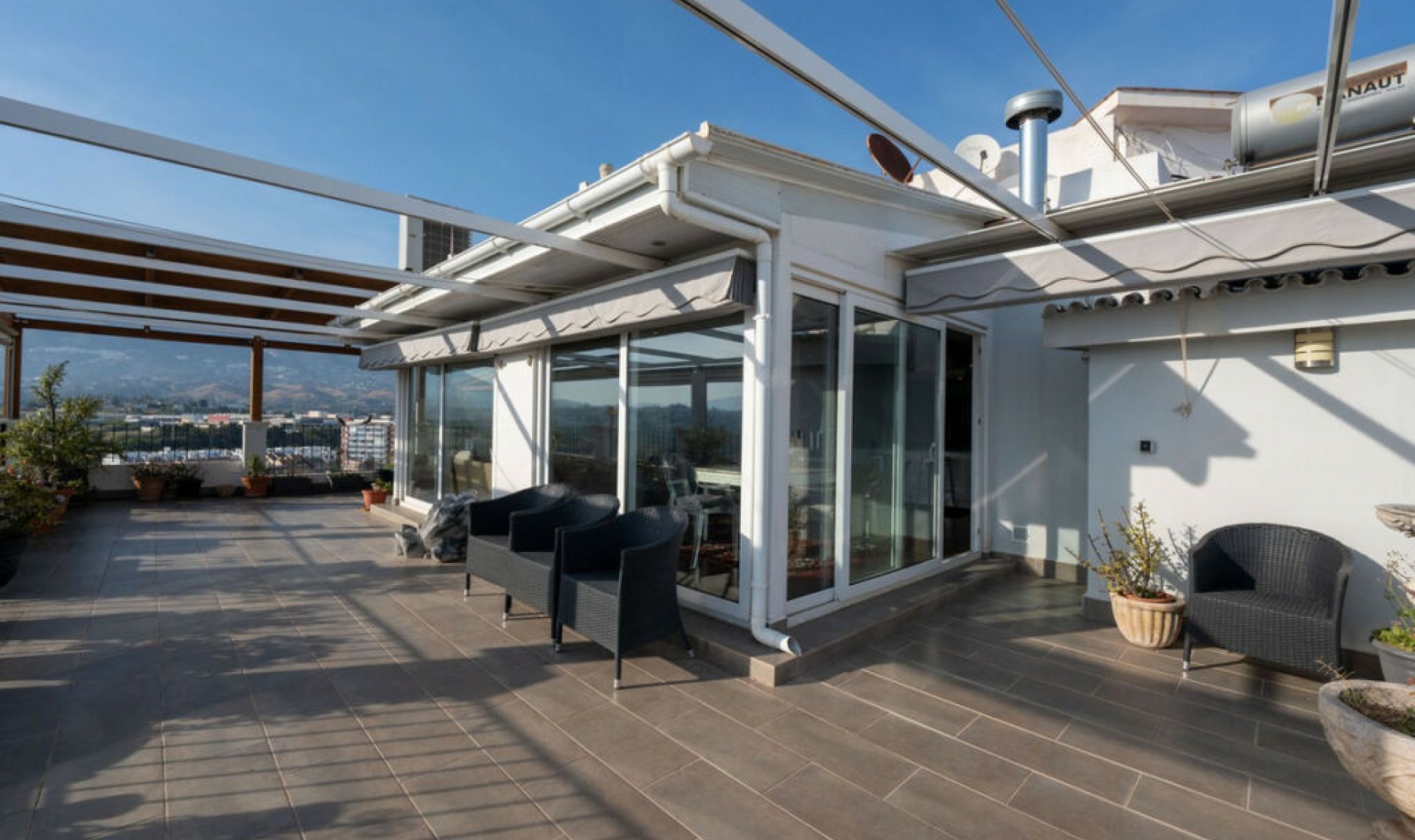 Resale - Apartment -
Fuengirola