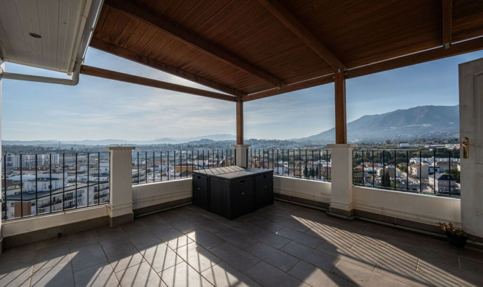 Resale - Apartment -
Fuengirola