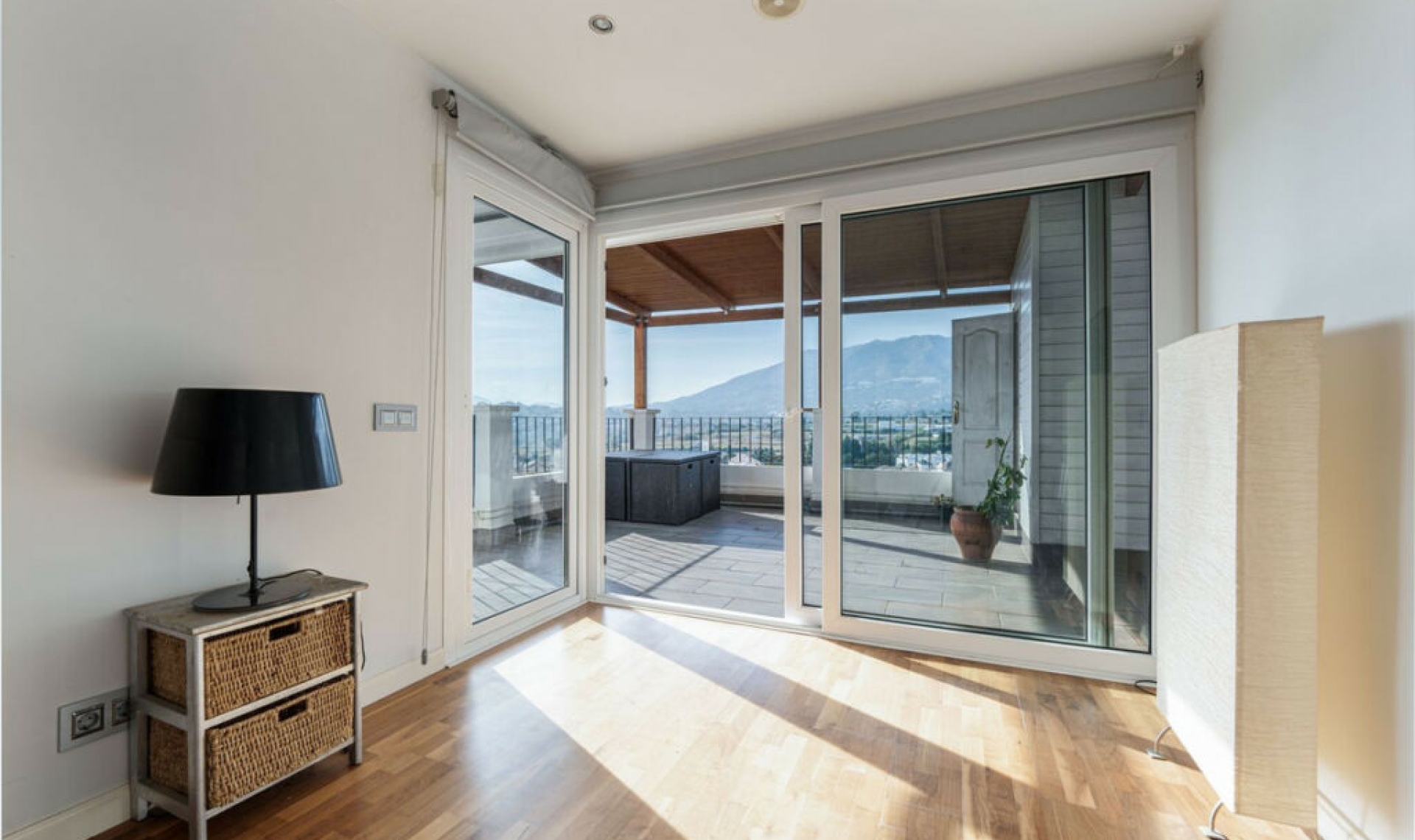 Resale - Apartment -
Fuengirola