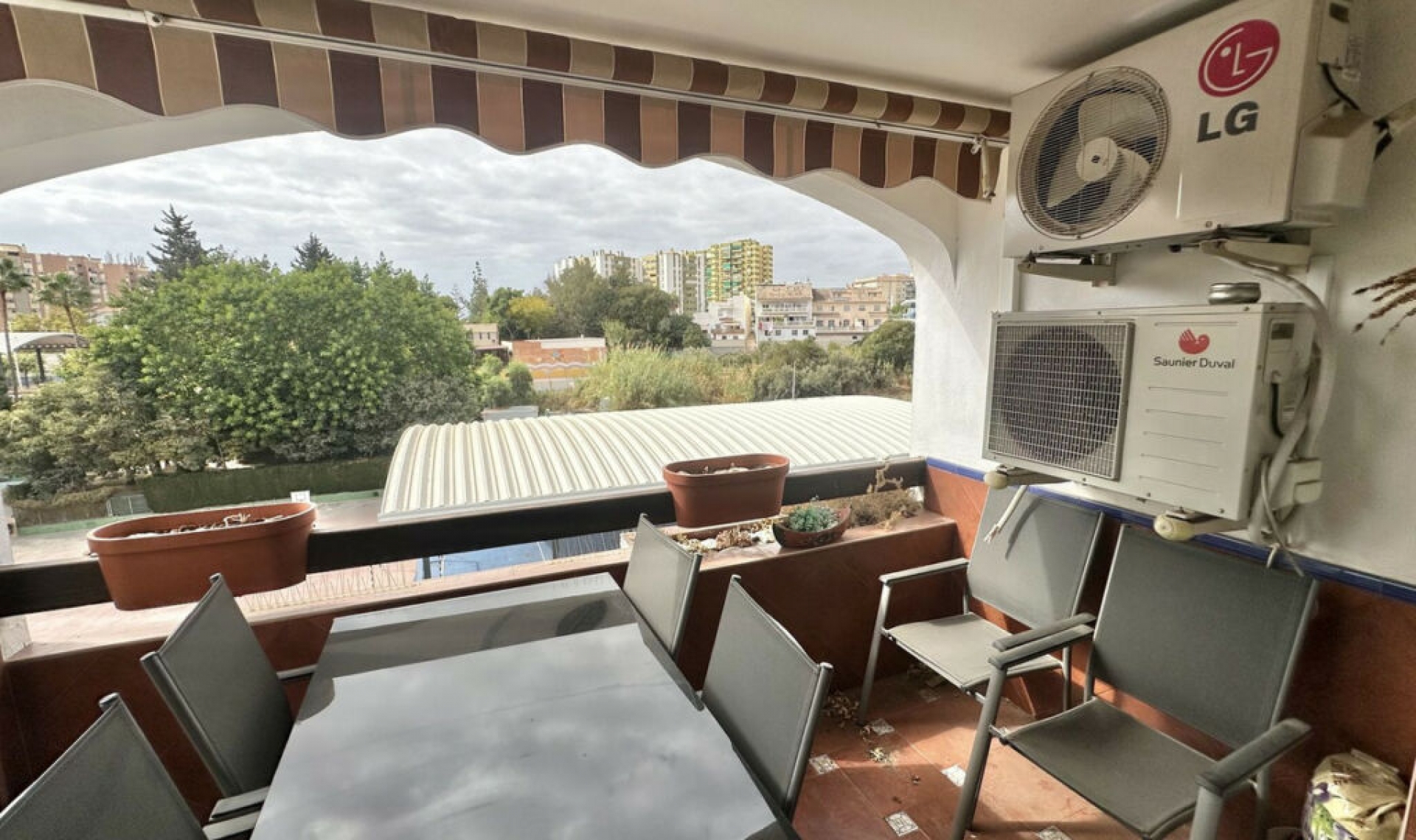 Resale - Apartment -
Fuengirola