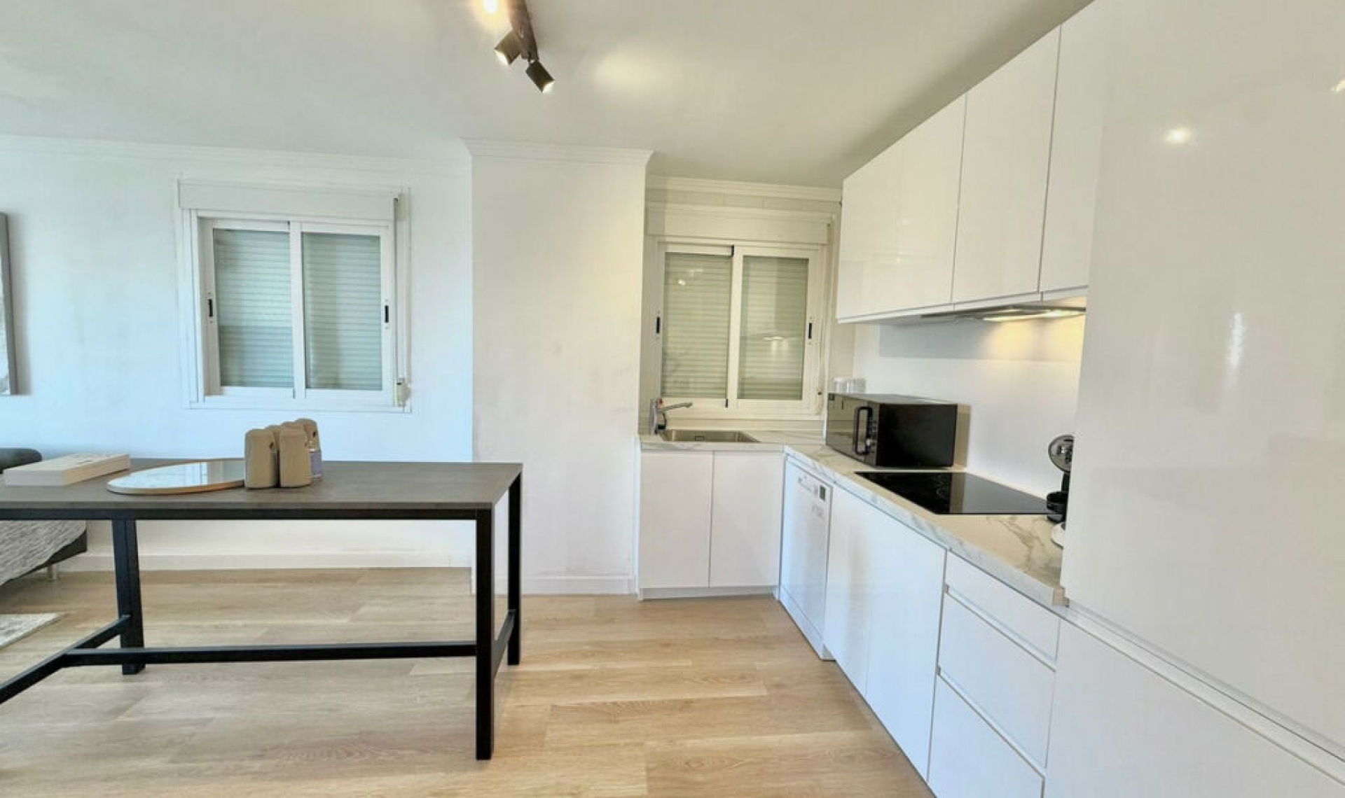 Resale - Apartment -
Fuengirola