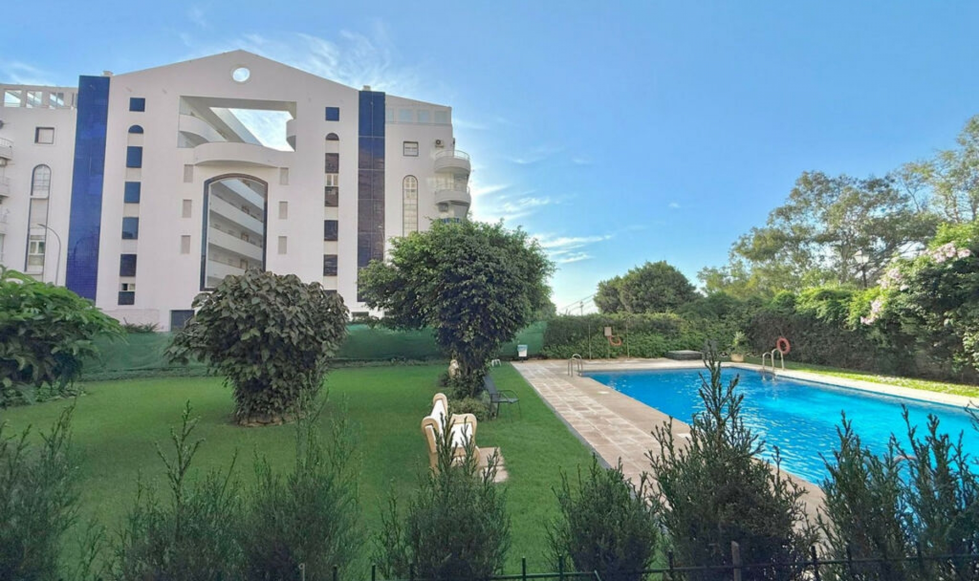 Resale - Apartment -
Fuengirola