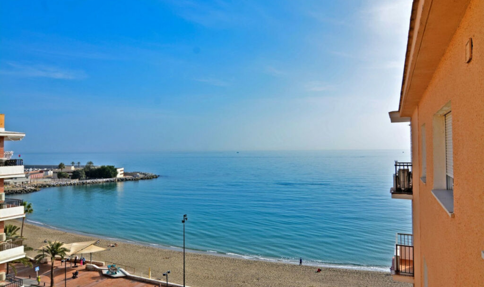 Resale - Apartment -
Fuengirola