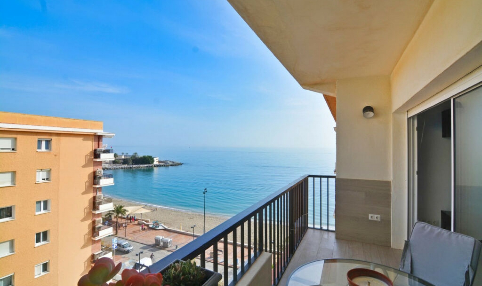Resale - Apartment -
Fuengirola