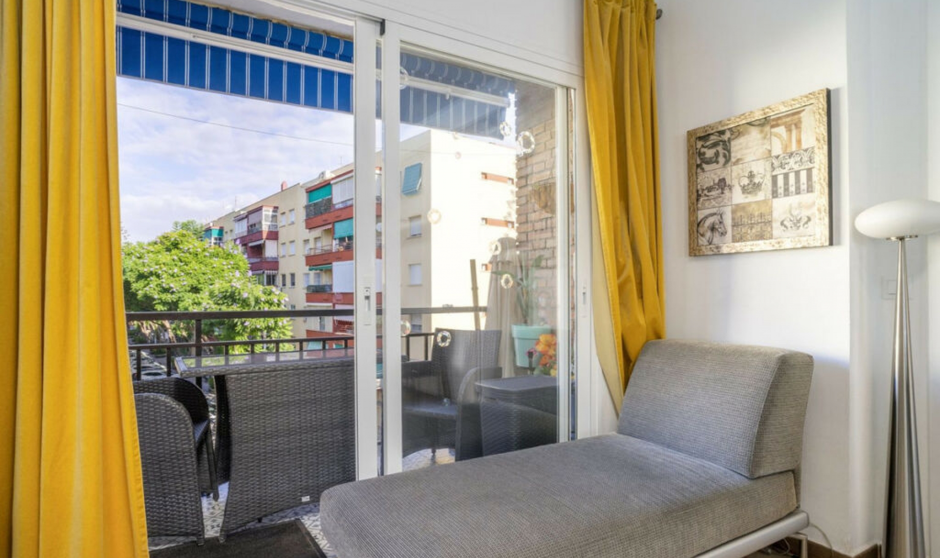 Resale - Apartment -
Fuengirola