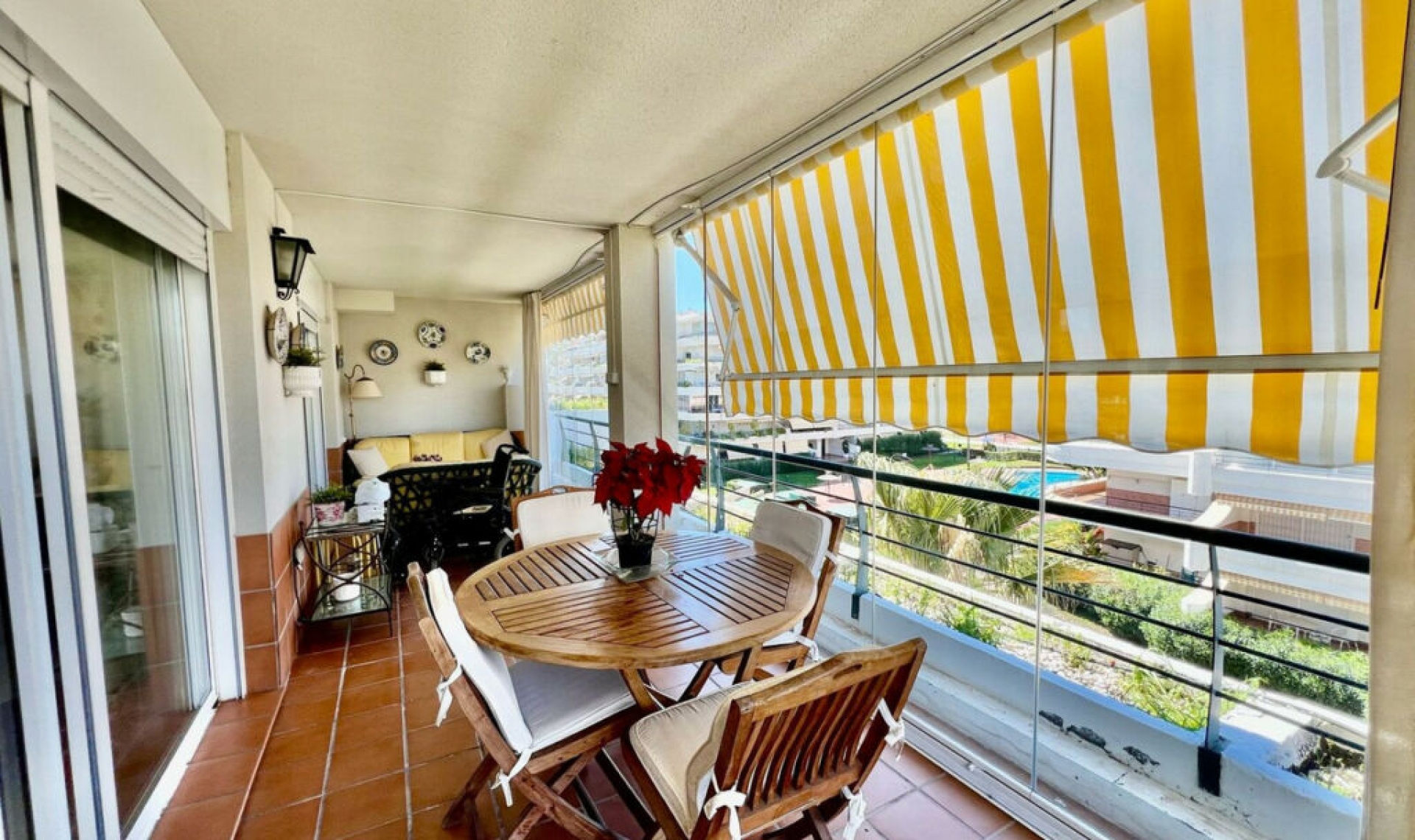 Resale - Apartment -
Guadalmina Alta