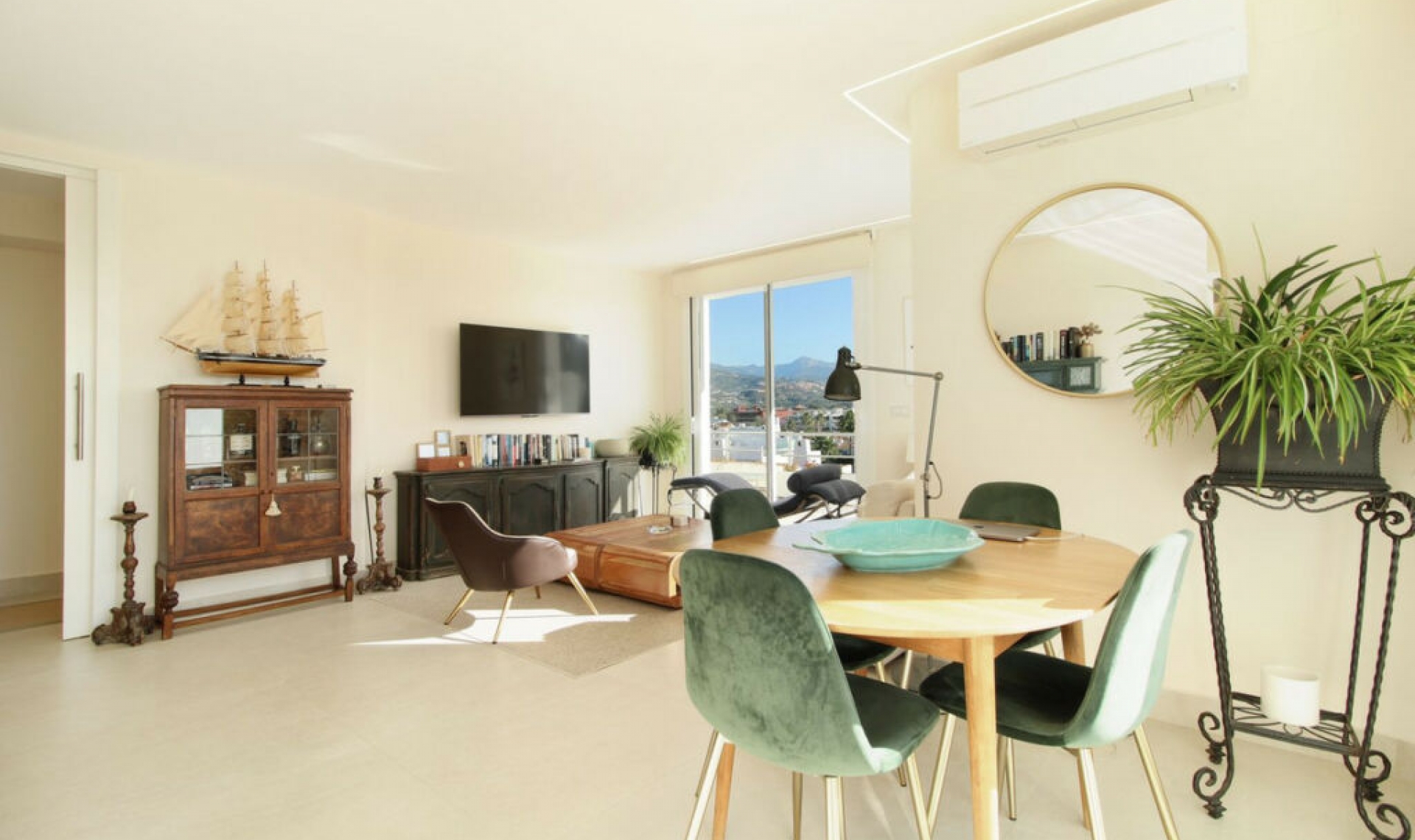 Resale - Apartment -
Guadalmina Alta