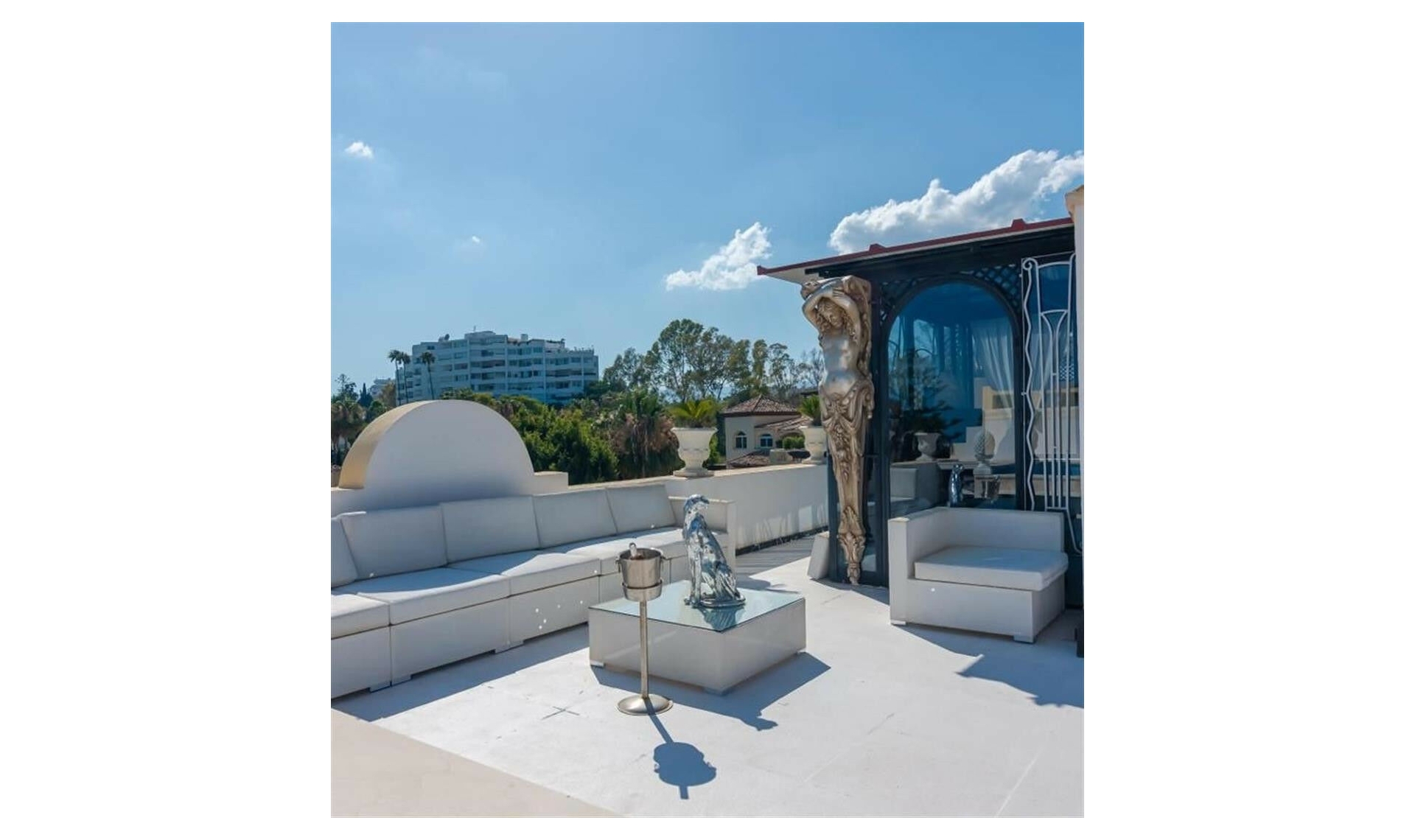 Resale - Apartment -
Guadalmina Alta