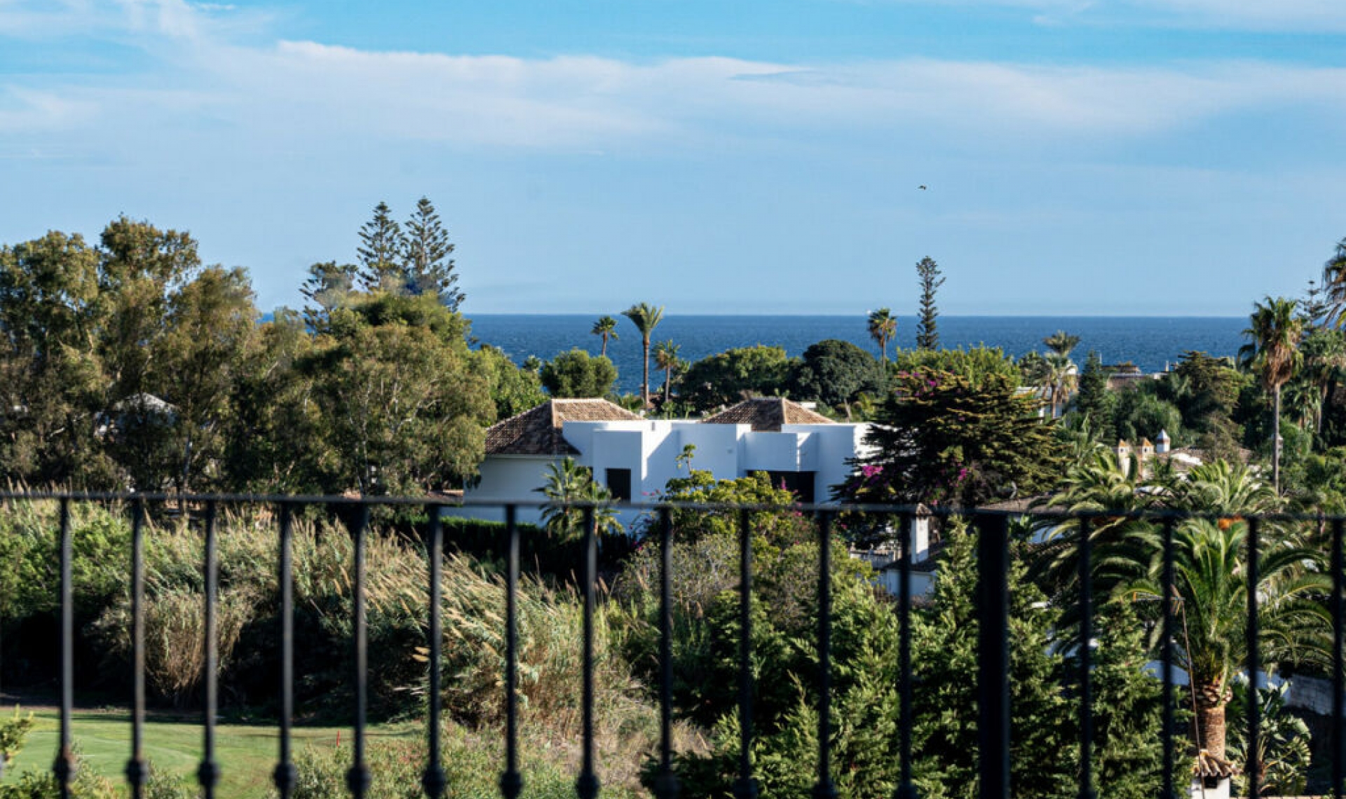 Resale - Apartment -
Guadalmina Baja