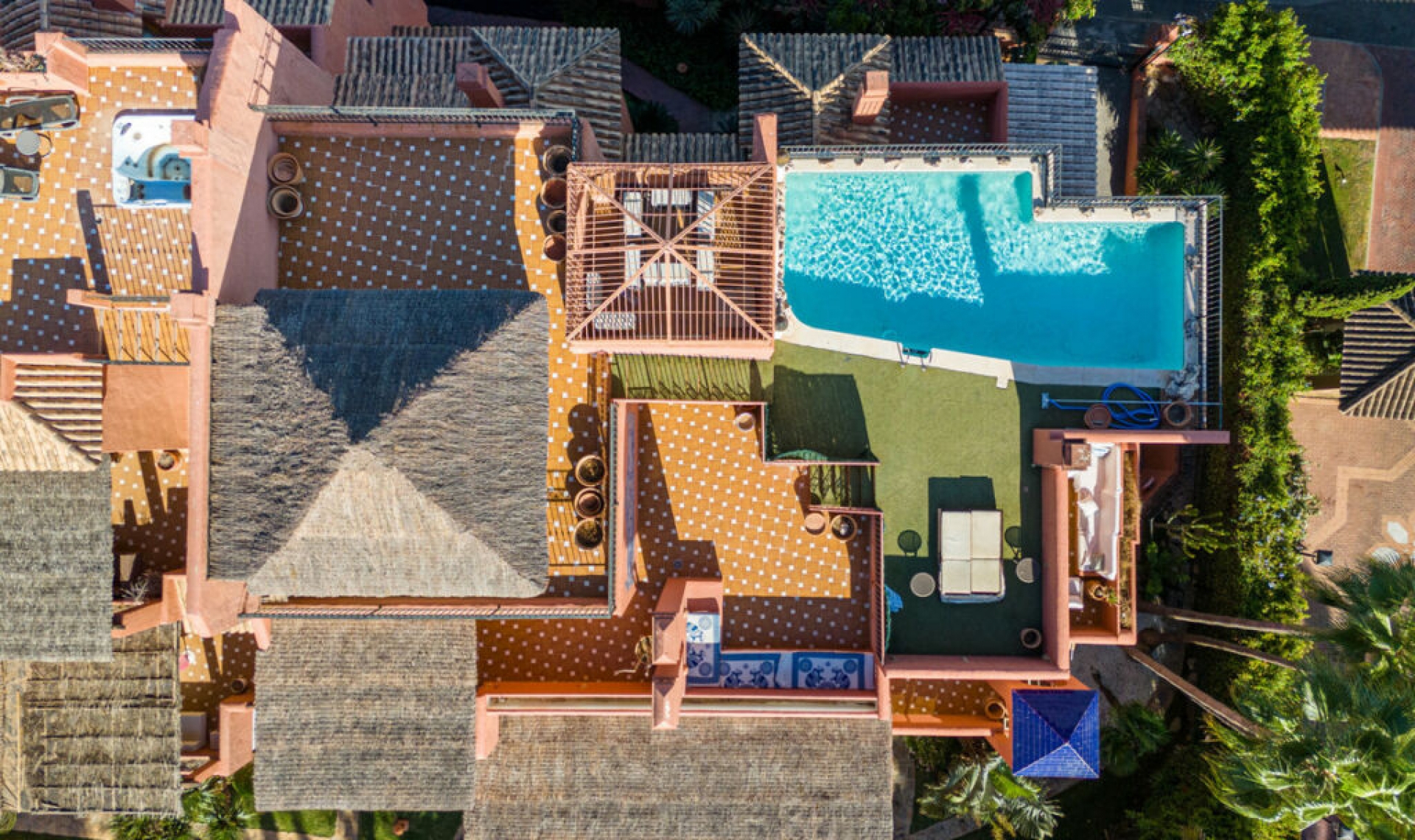 Resale - Apartment -
Guadalmina Baja