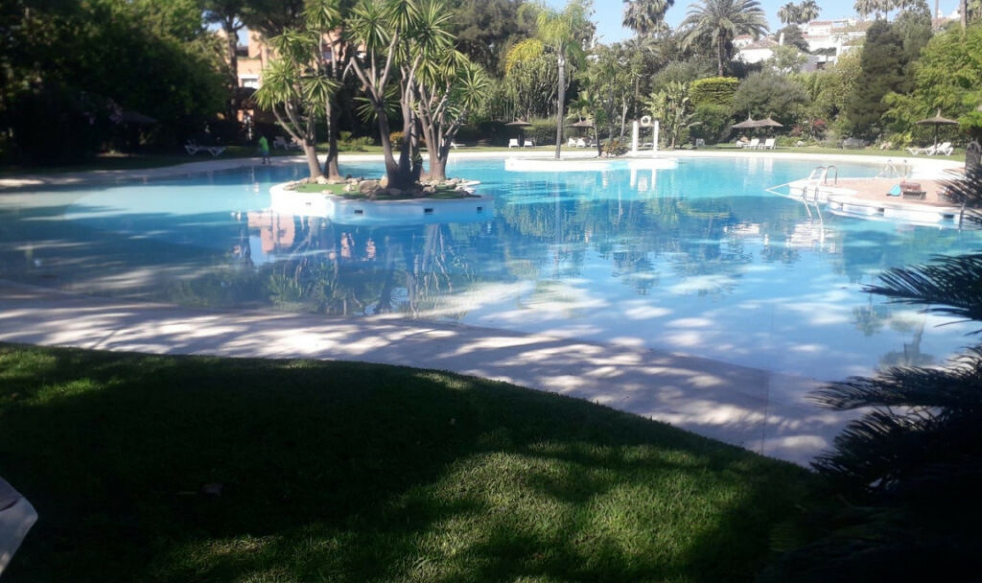 Resale - Apartment -
Guadalmina Baja