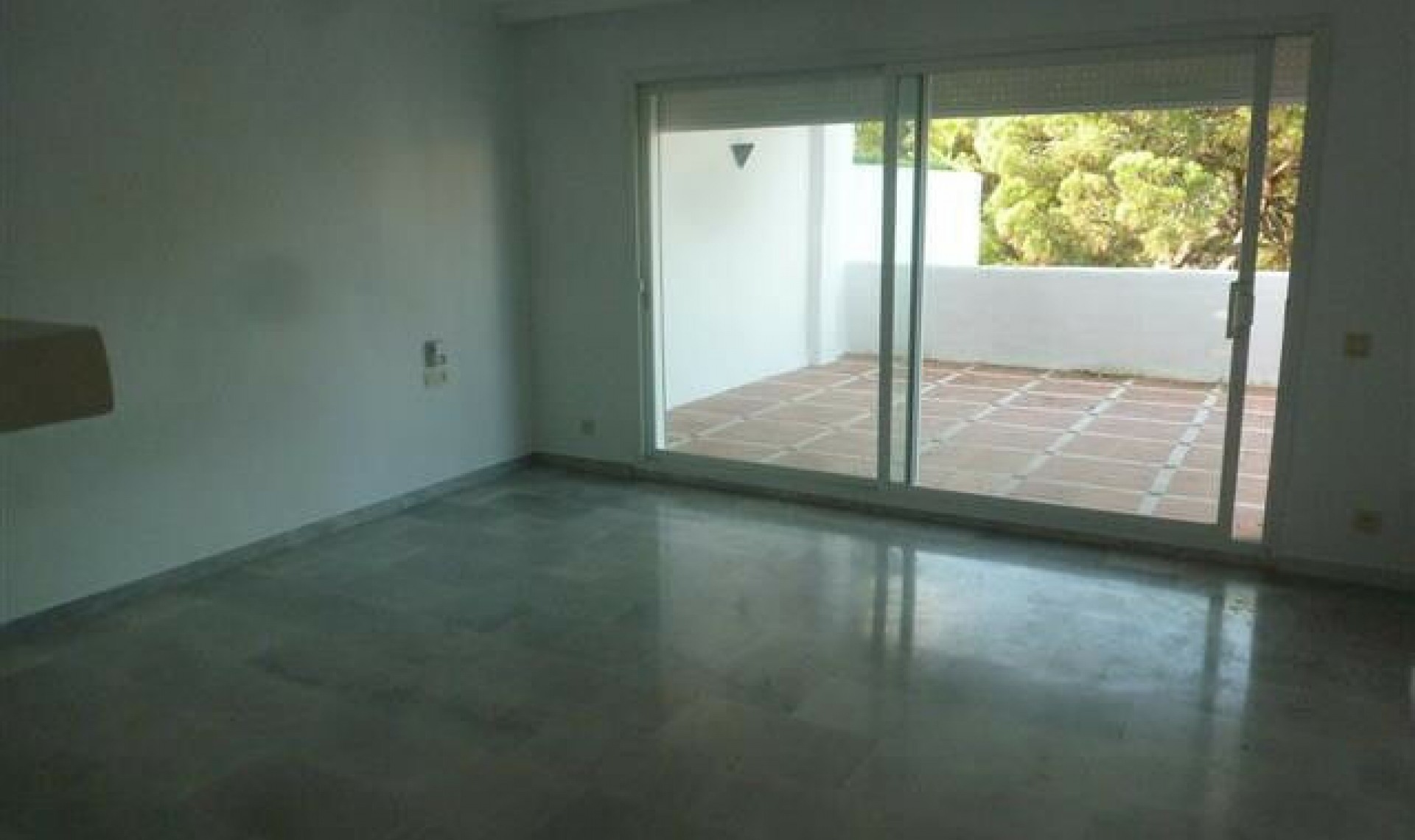 Resale - Apartment -
Guadalmina Baja