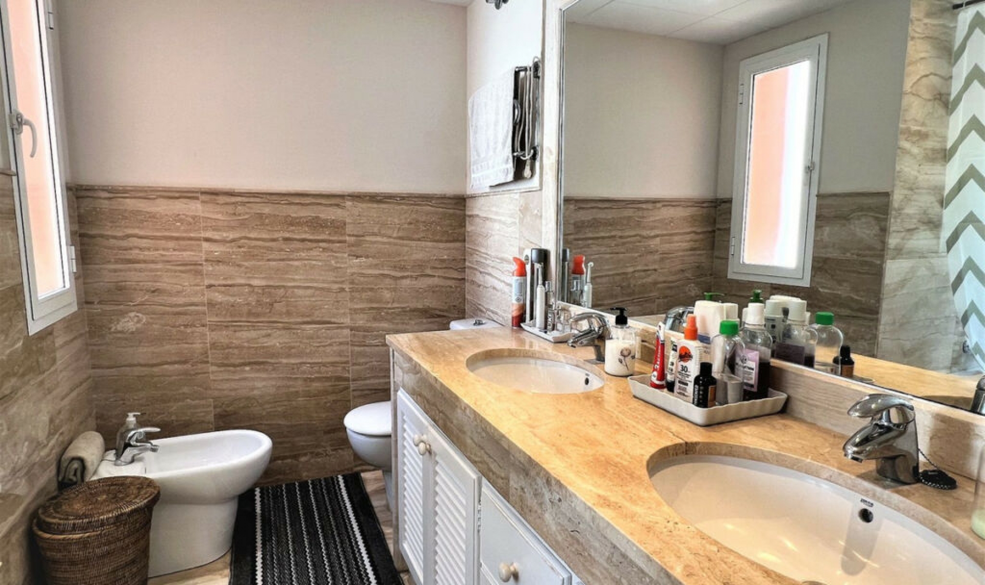 Resale - Apartment -
Guadalmina Baja