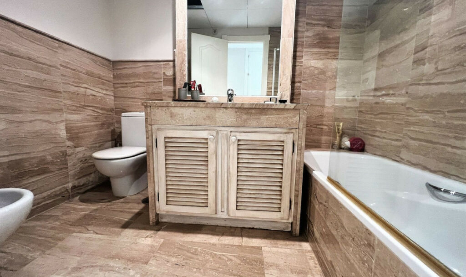 Resale - Apartment -
Guadalmina Baja