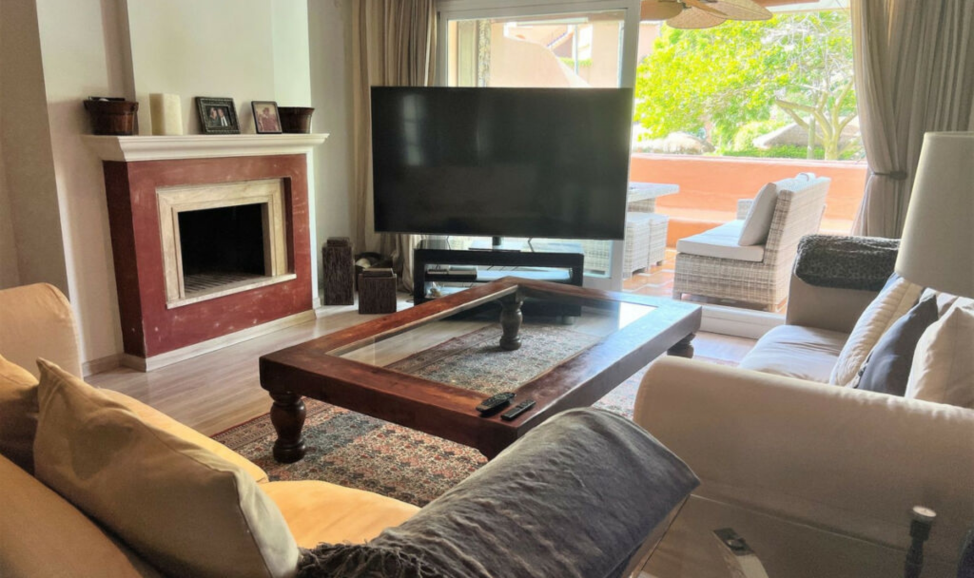 Resale - Apartment -
Guadalmina Baja