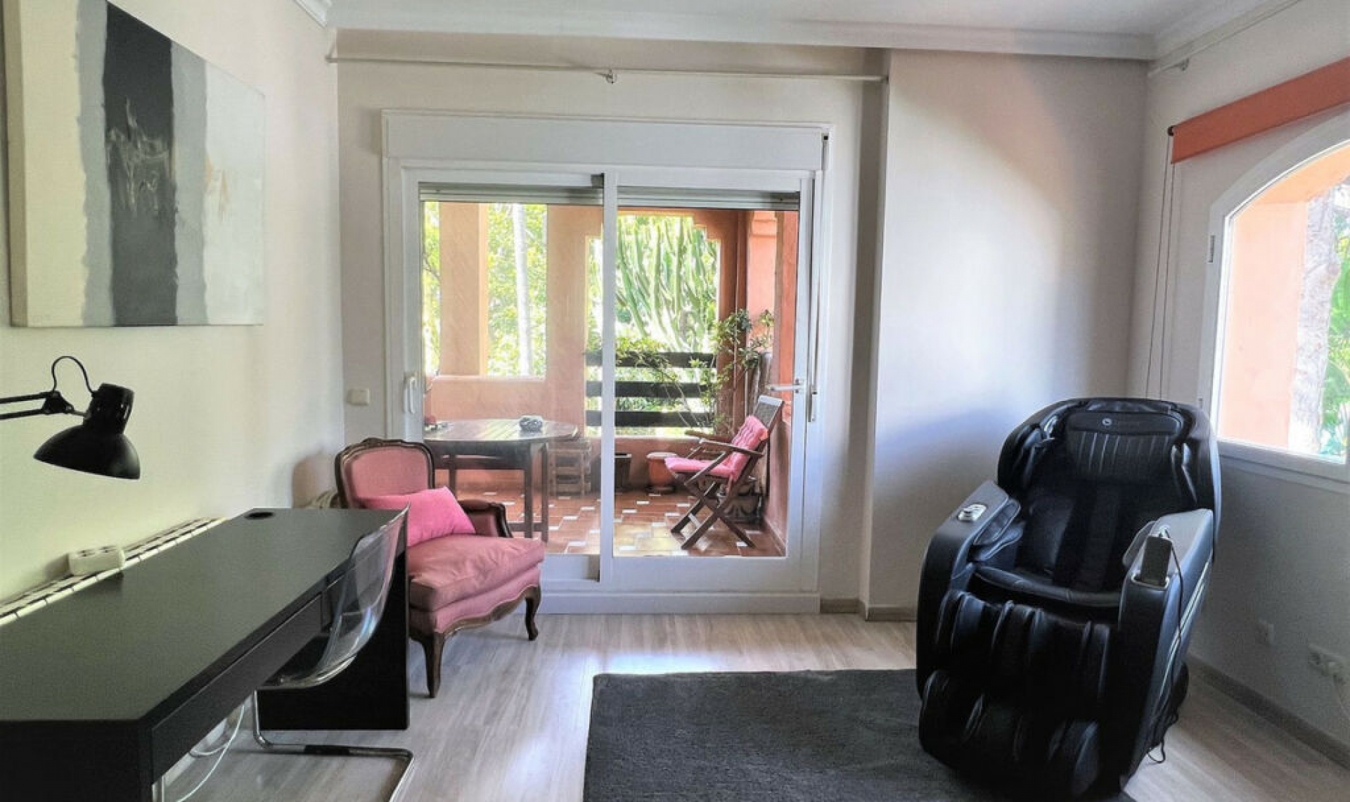 Resale - Apartment -
Guadalmina Baja