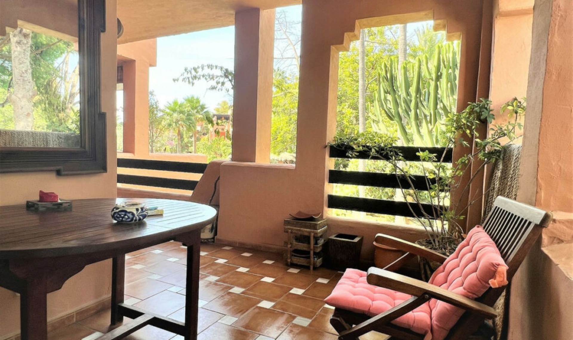 Resale - Apartment -
Guadalmina Baja