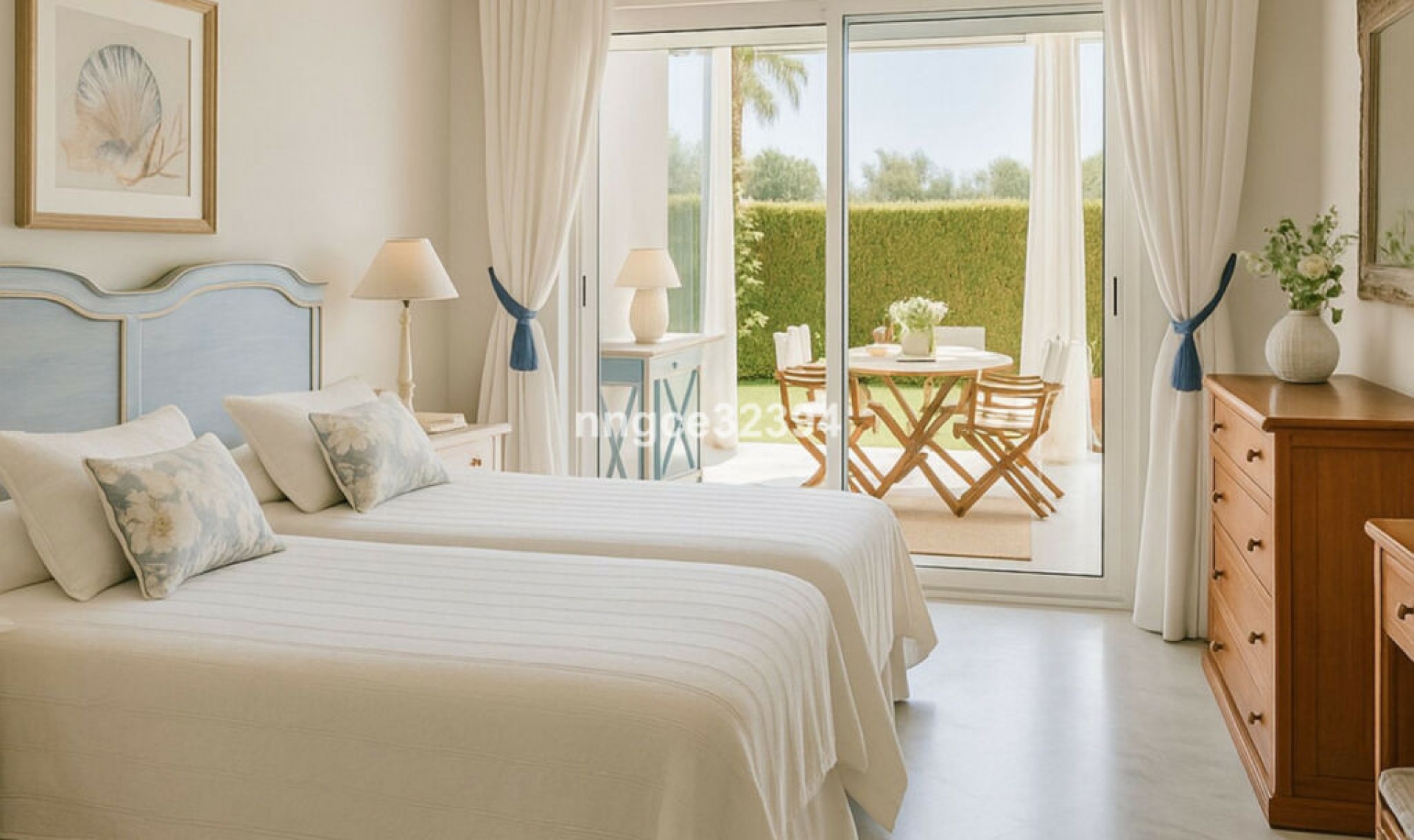 Resale - Apartment -
Guadalmina Baja
