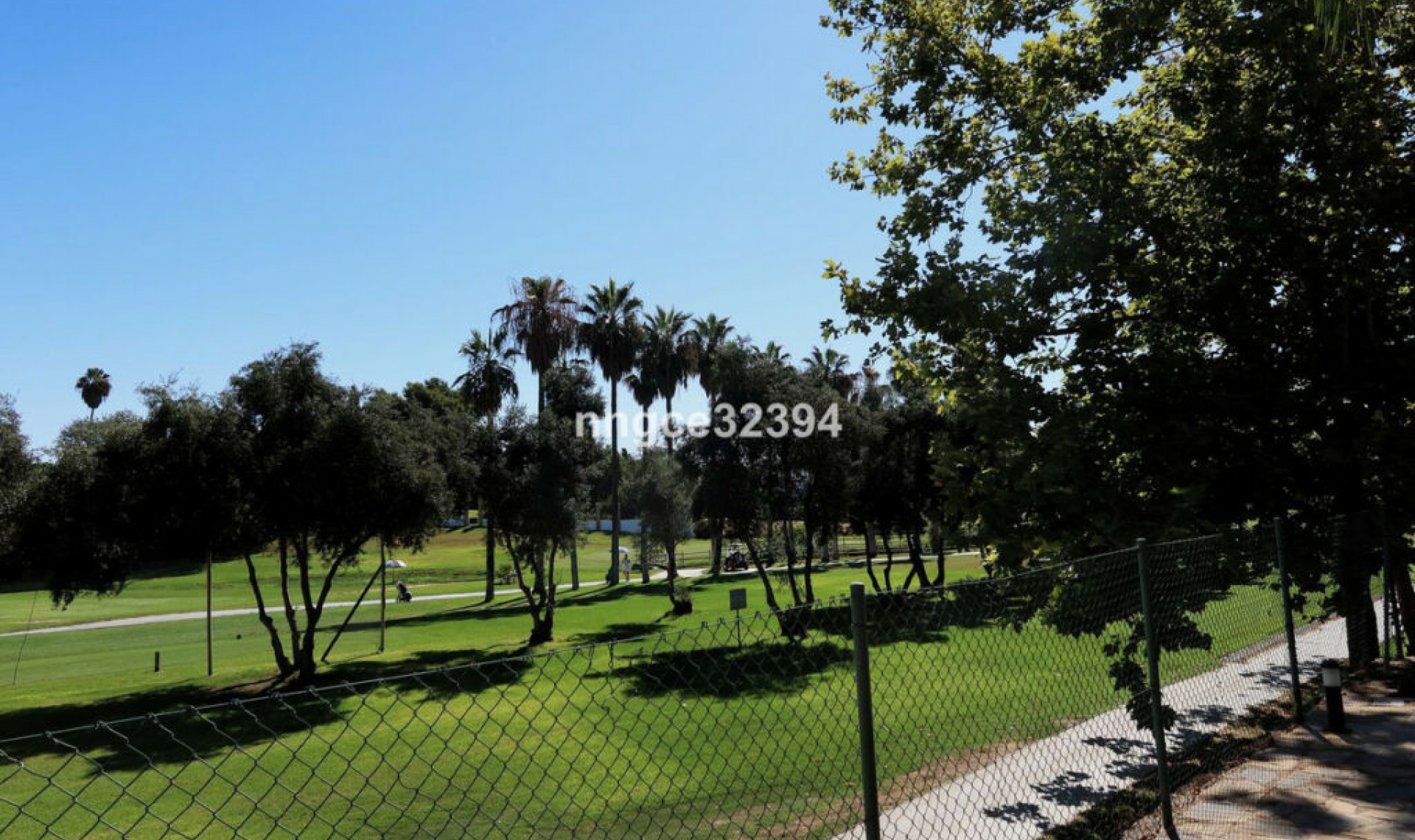 Resale - Apartment -
Guadalmina Baja