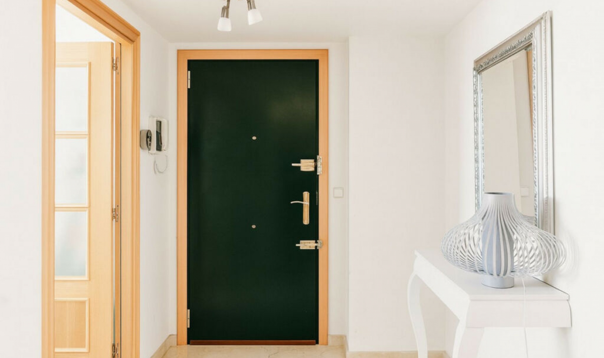 Resale - Apartment -
Guadalmina Baja